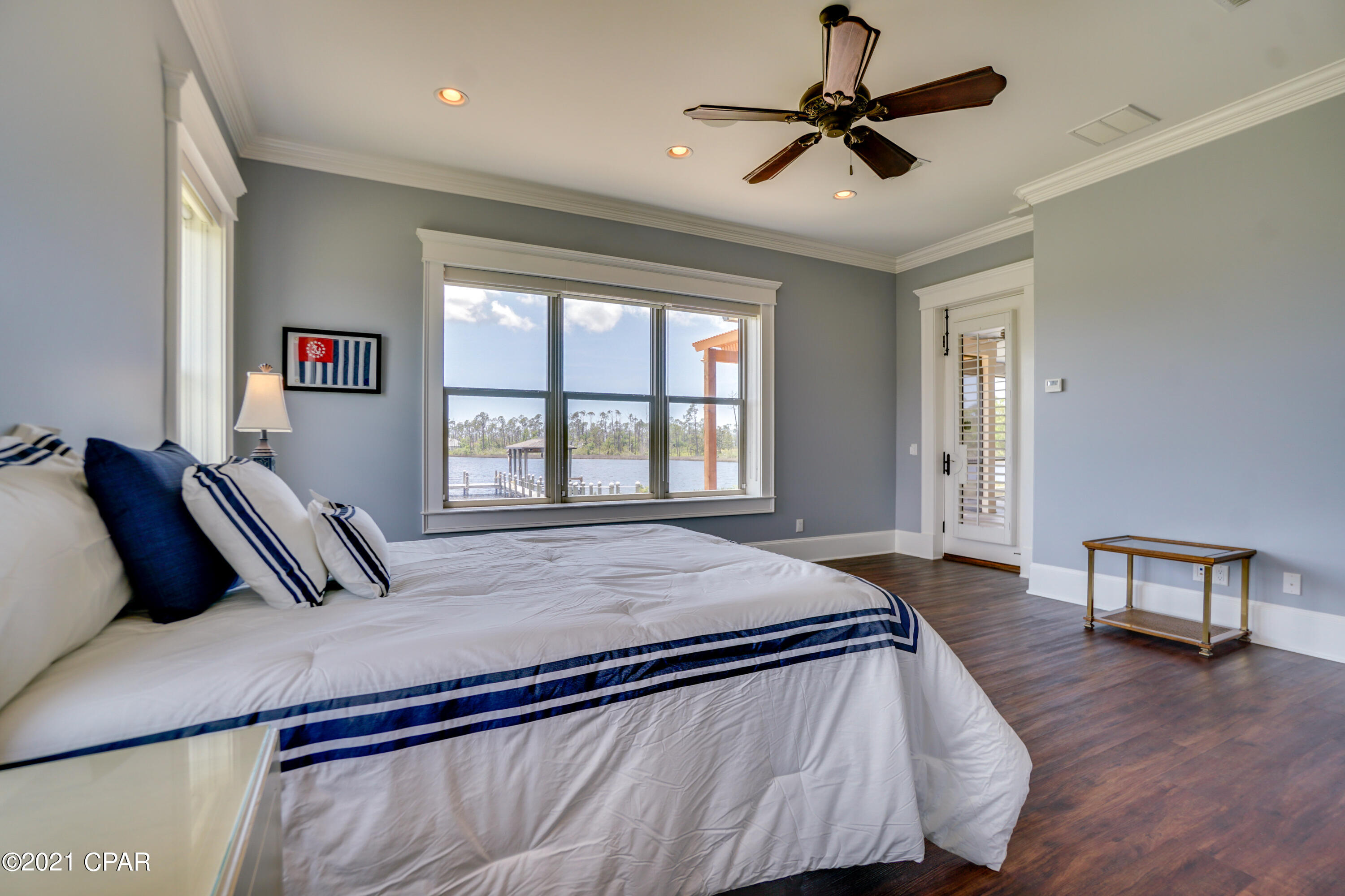 Laird Bayou - Residential