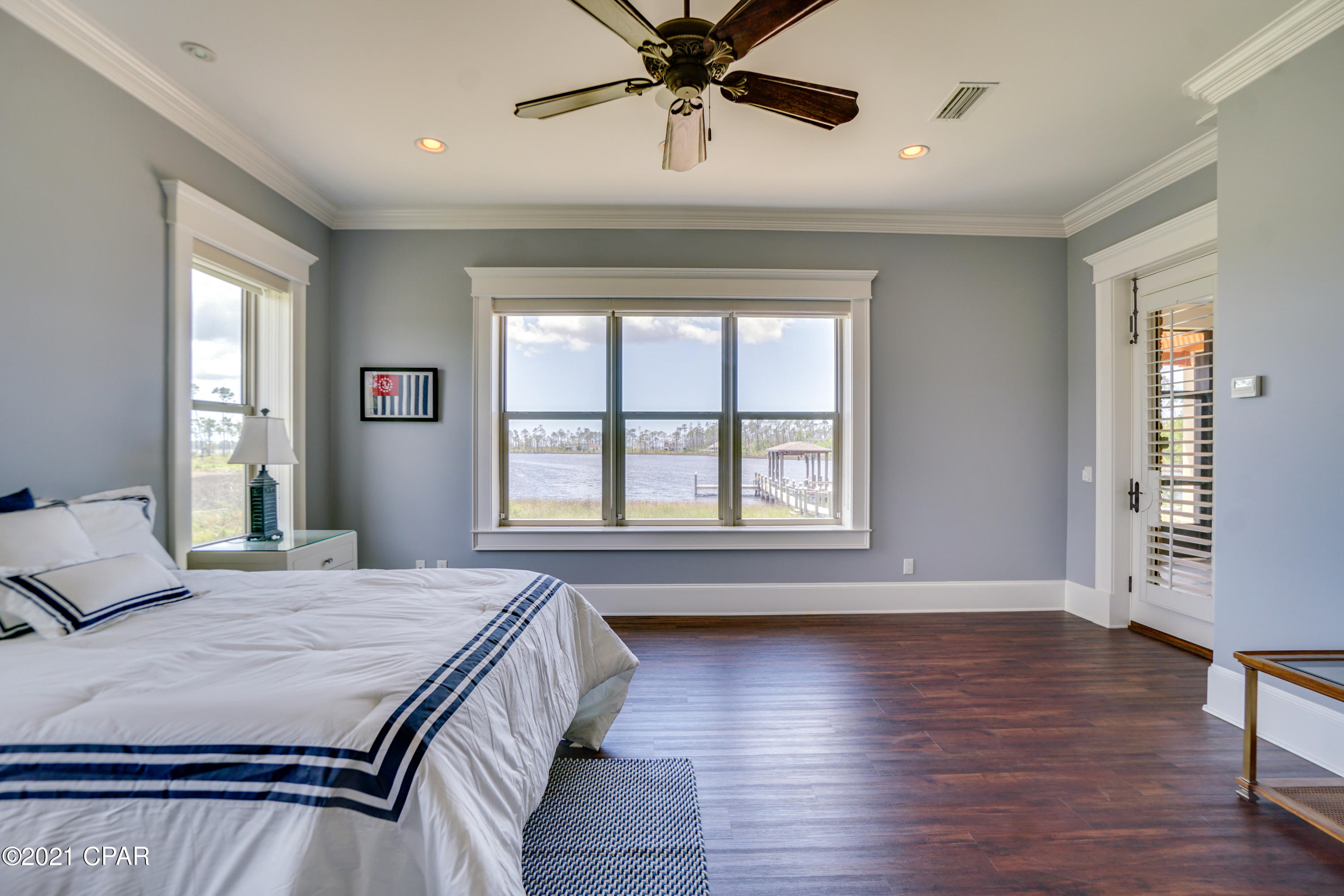 Laird Bayou - Residential