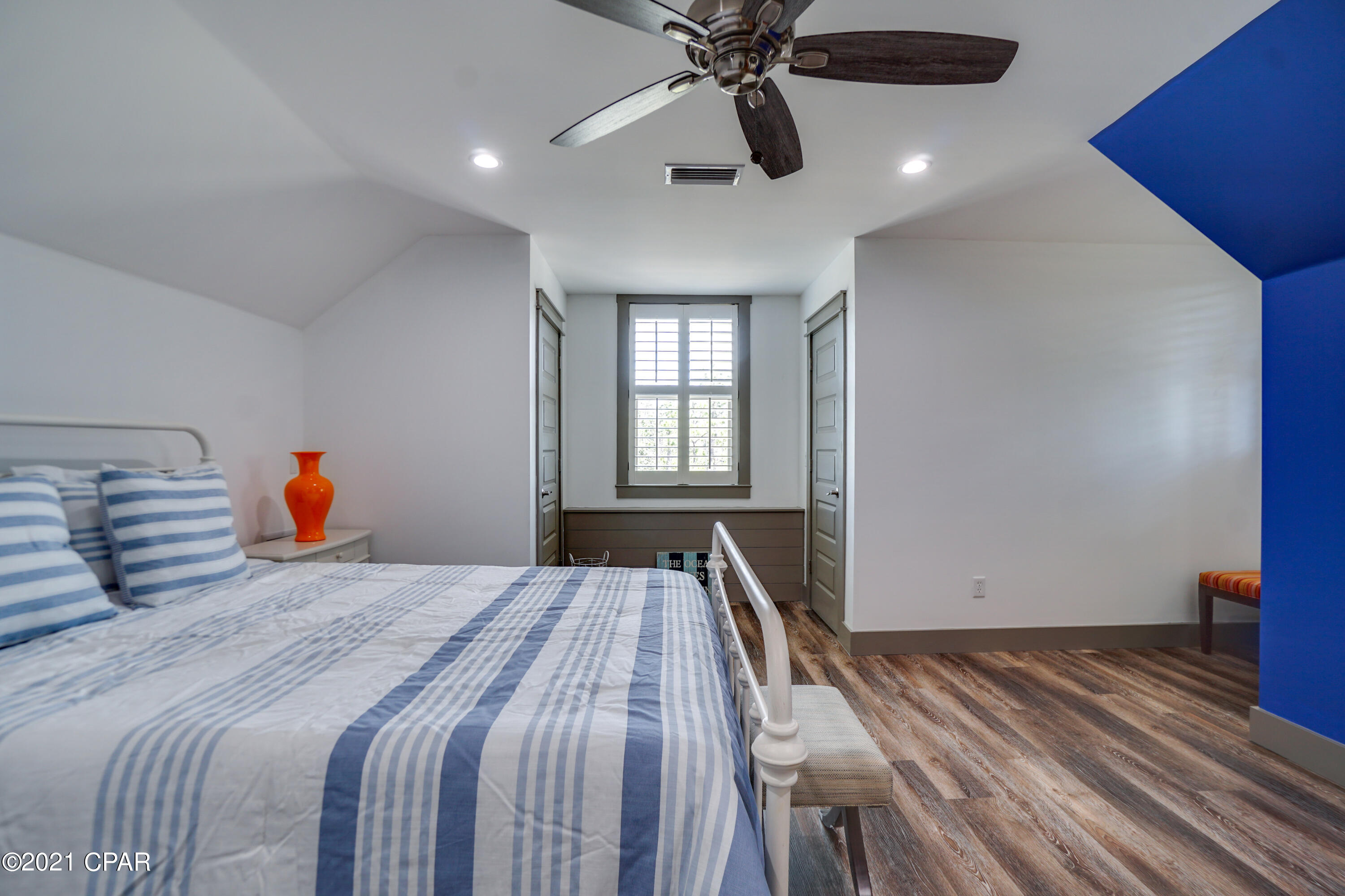 Laird Bayou - Residential