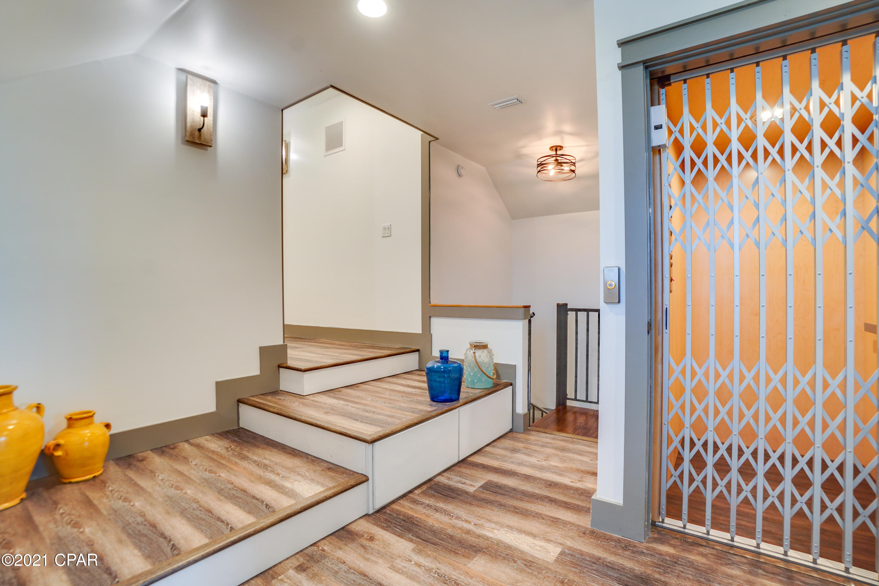 Laird Bayou - Residential