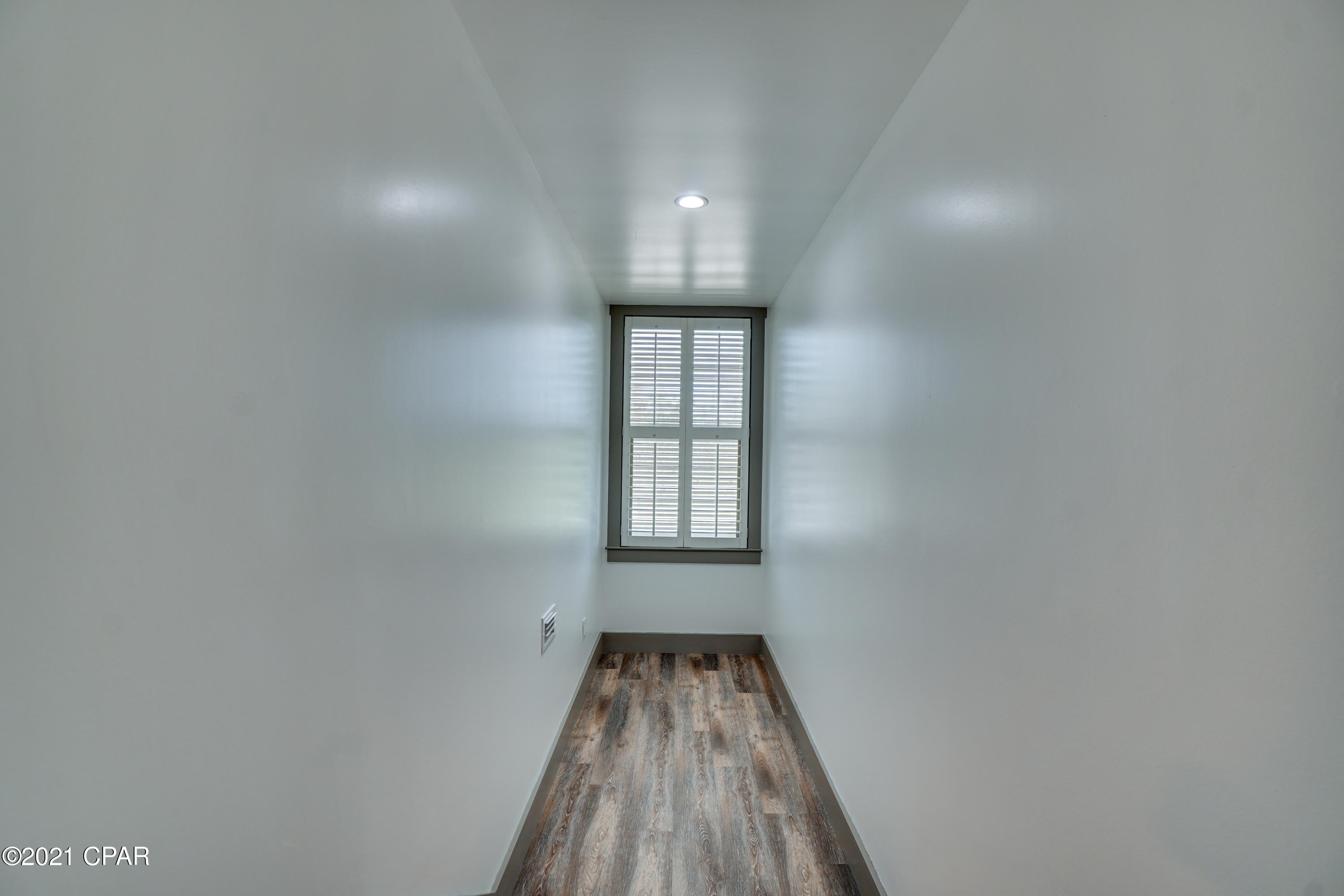 Laird Bayou - Residential