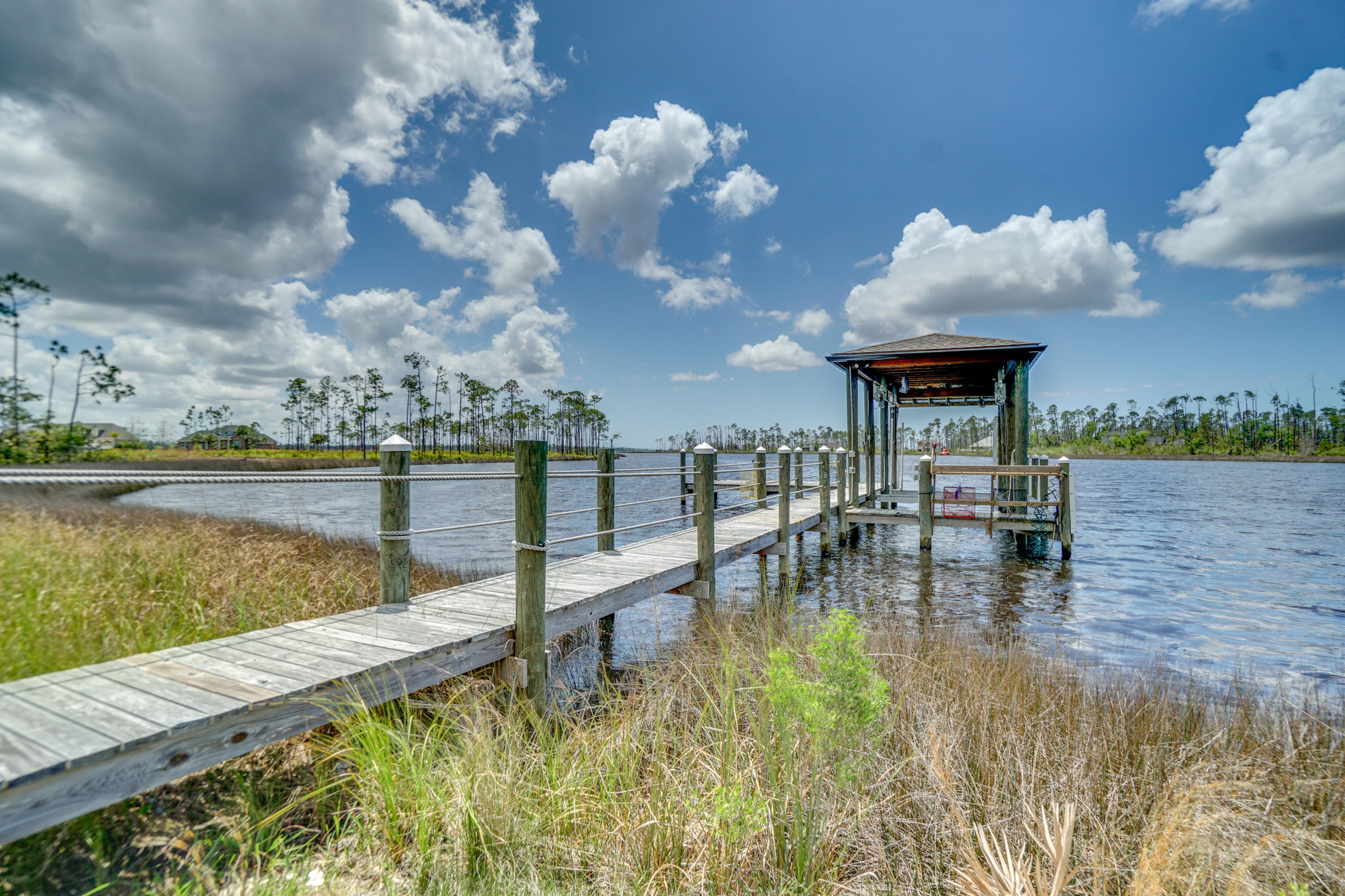 Laird Bayou - Residential