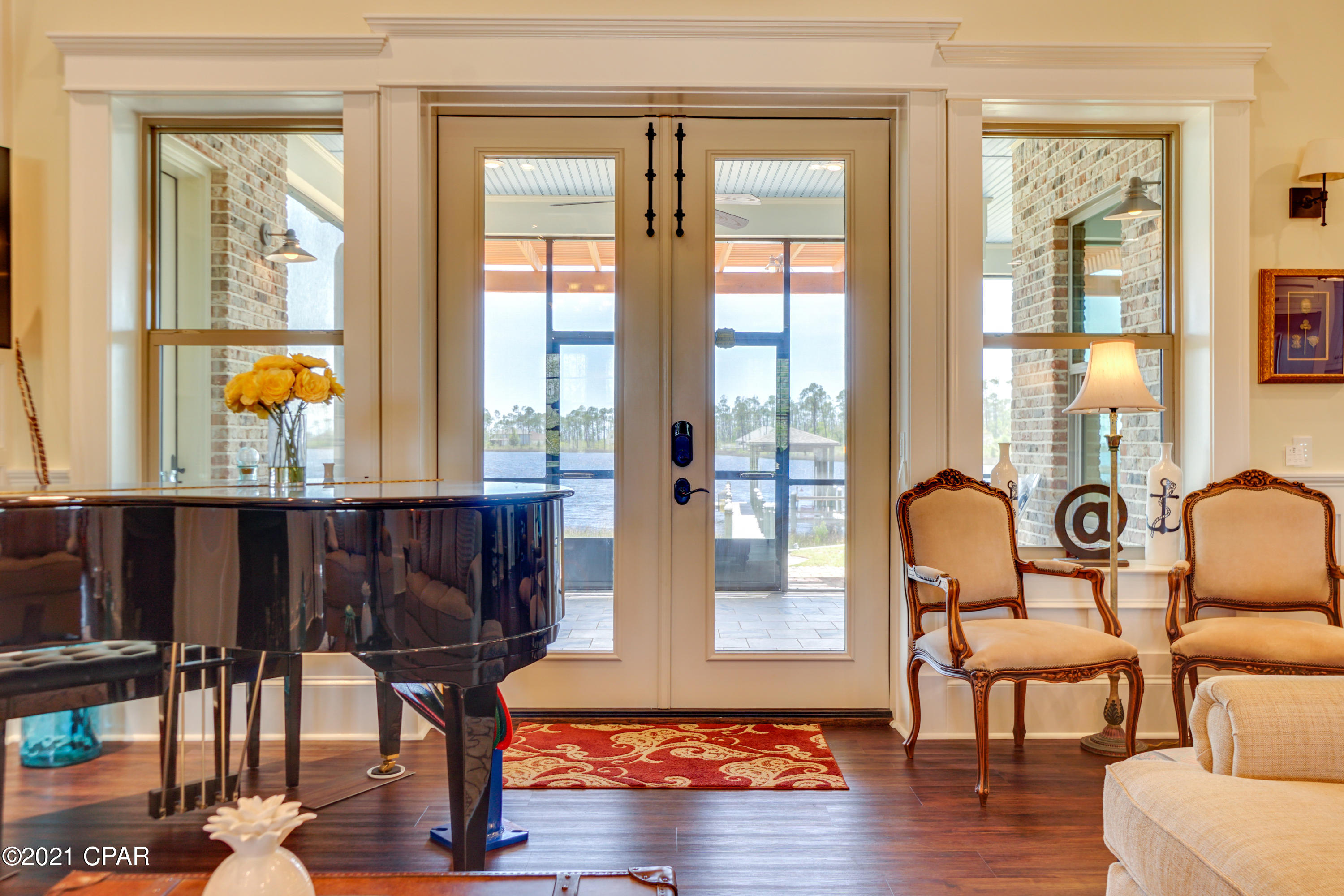 Laird Bayou - Residential