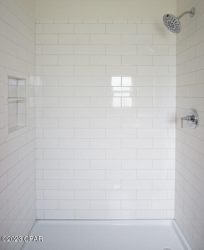 Lake Drive Heights - Residential