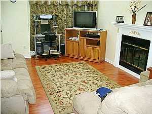 Shadow Bay Unit 1 - Residential Lease