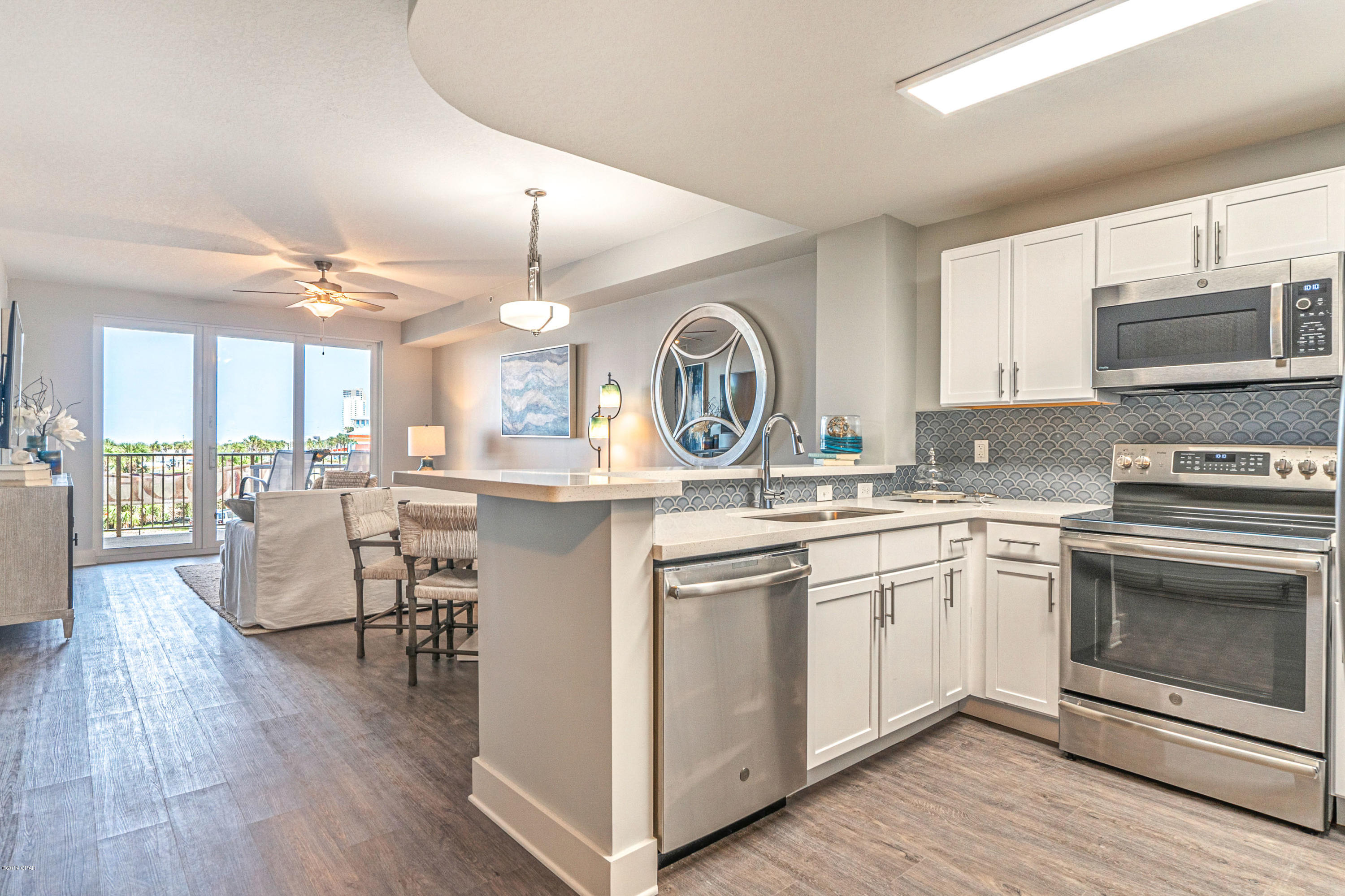 Calypso Towers III - Residential