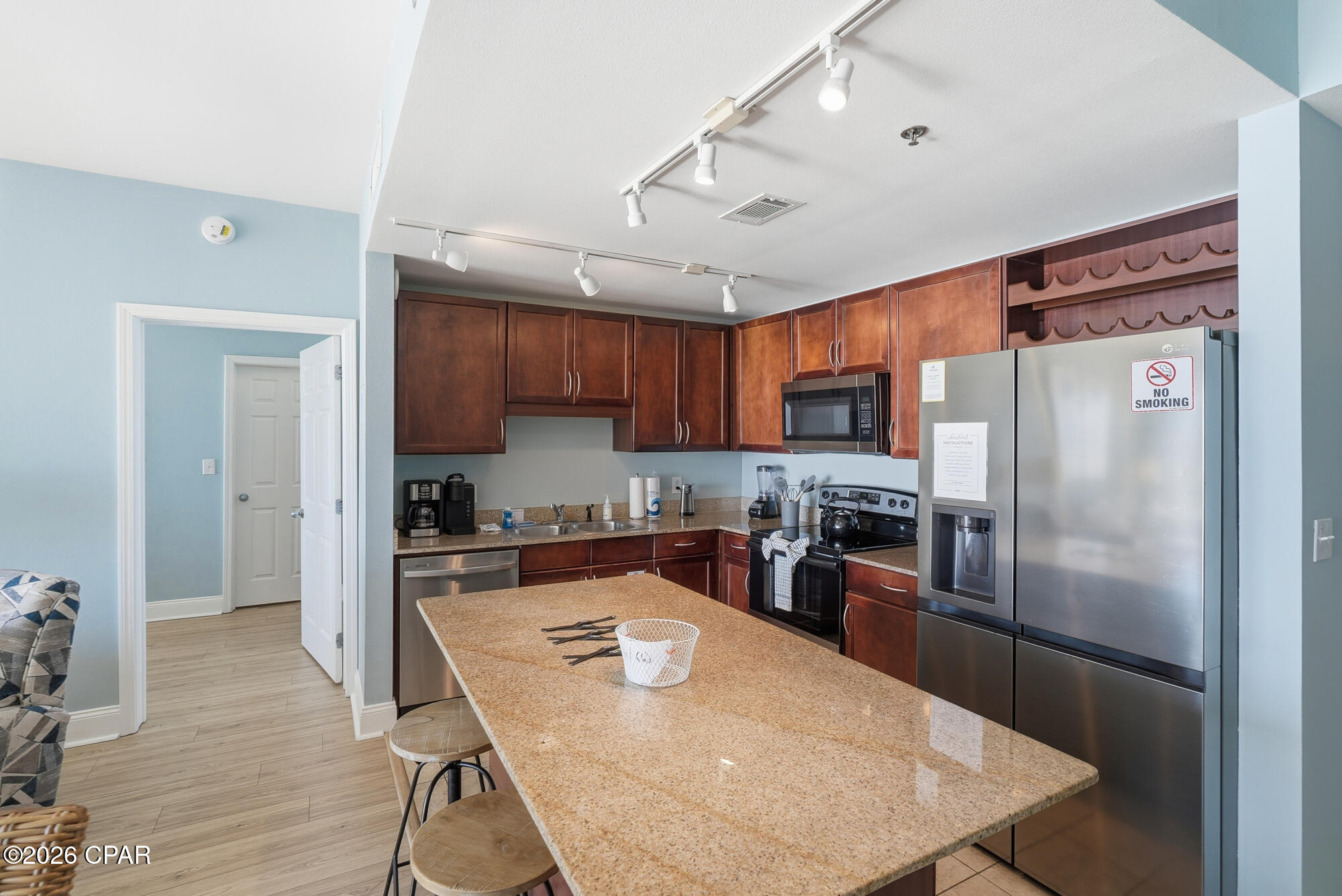 Laketown Wharf - Residential