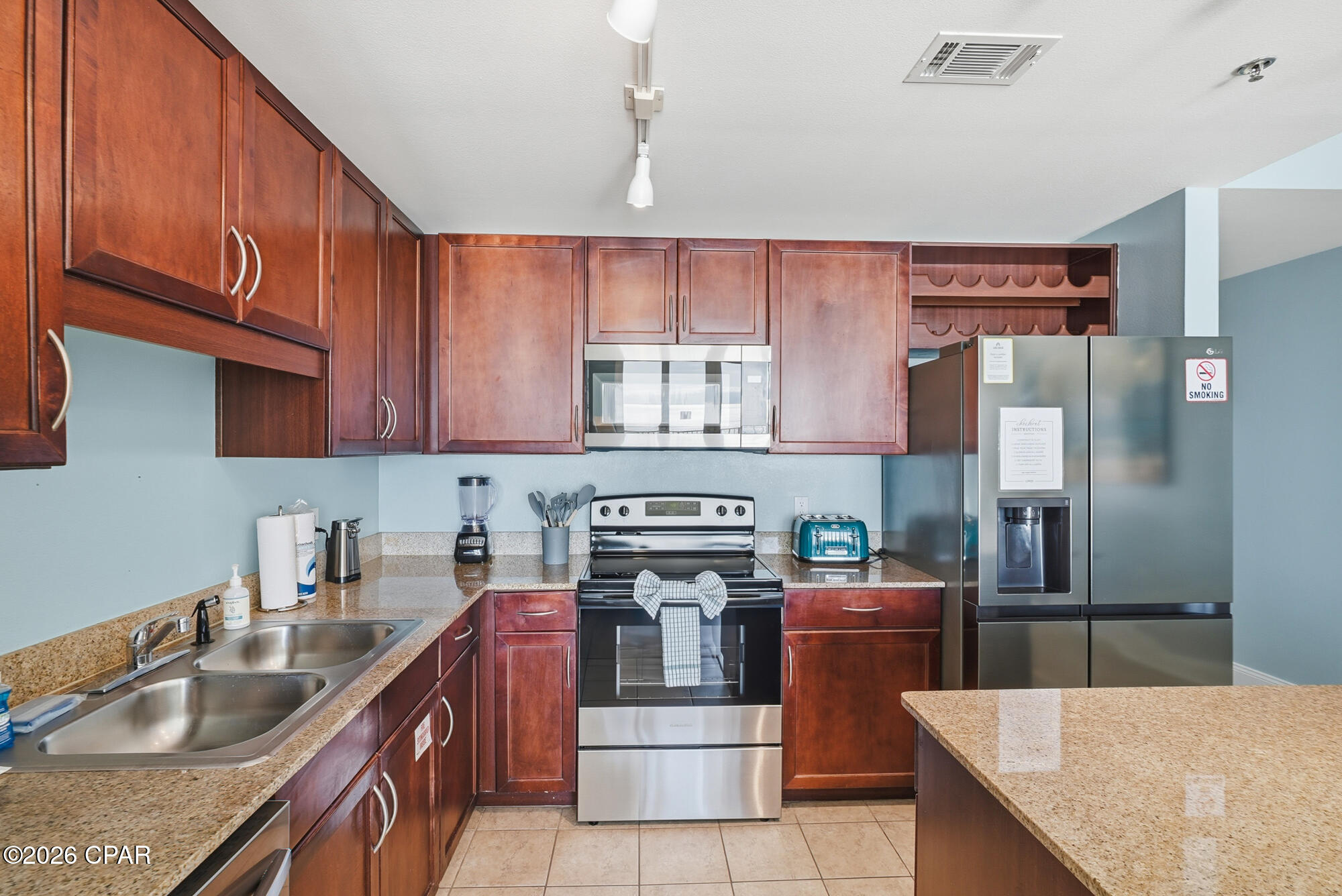 Laketown Wharf - Residential