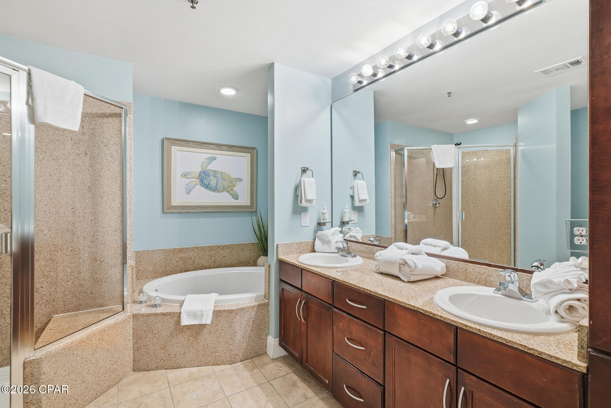 Laketown Wharf - Residential