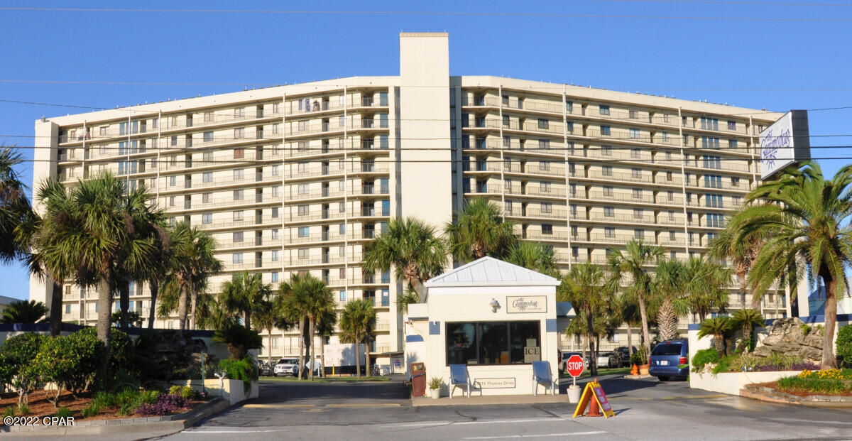 The Commodore - Residential