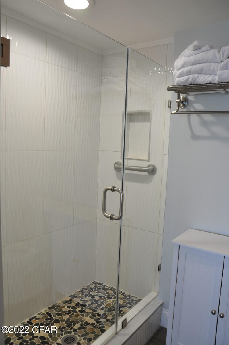 The Commodore - Residential