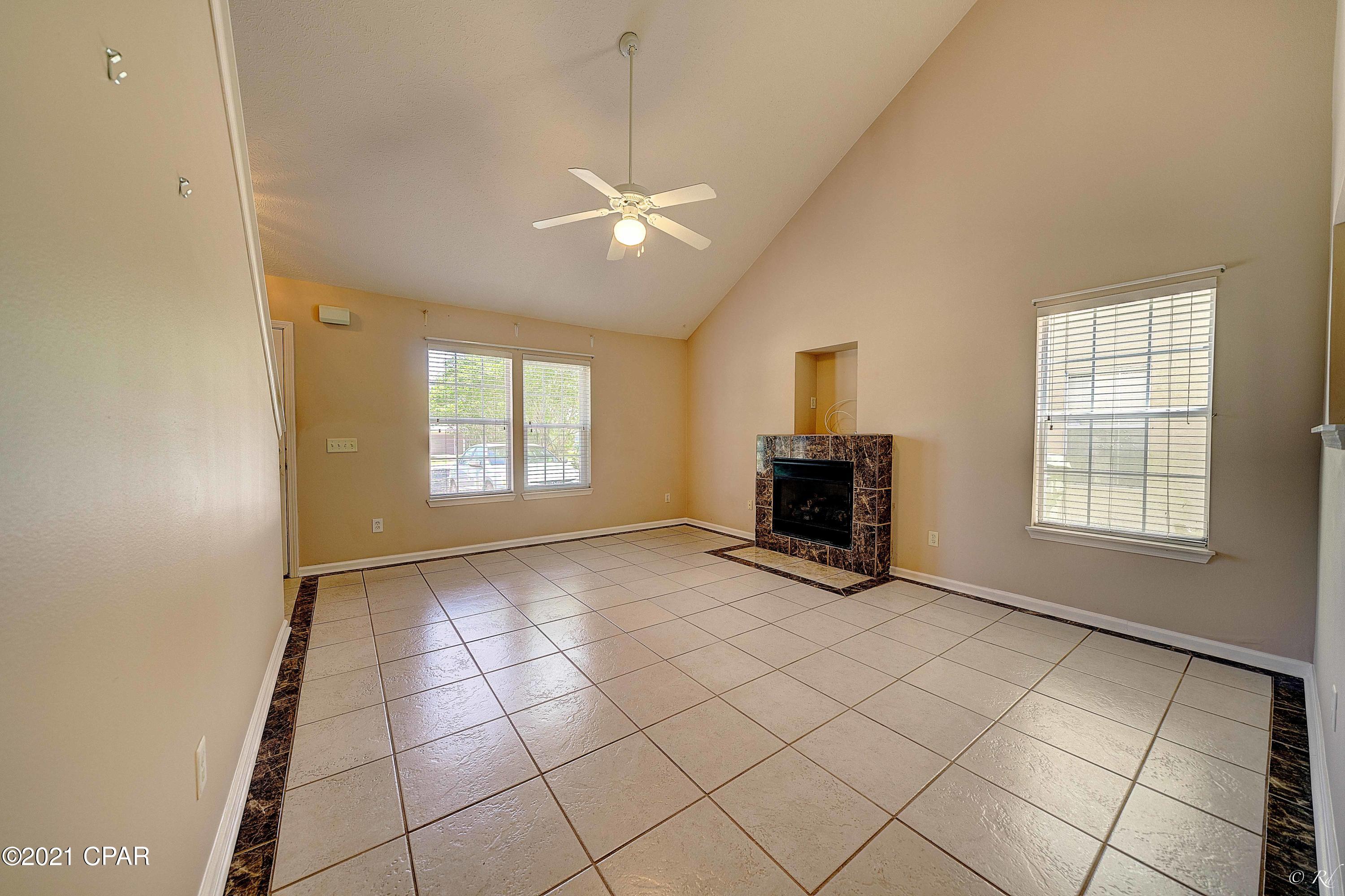 Gulf Coast Village U-1 - Residential
