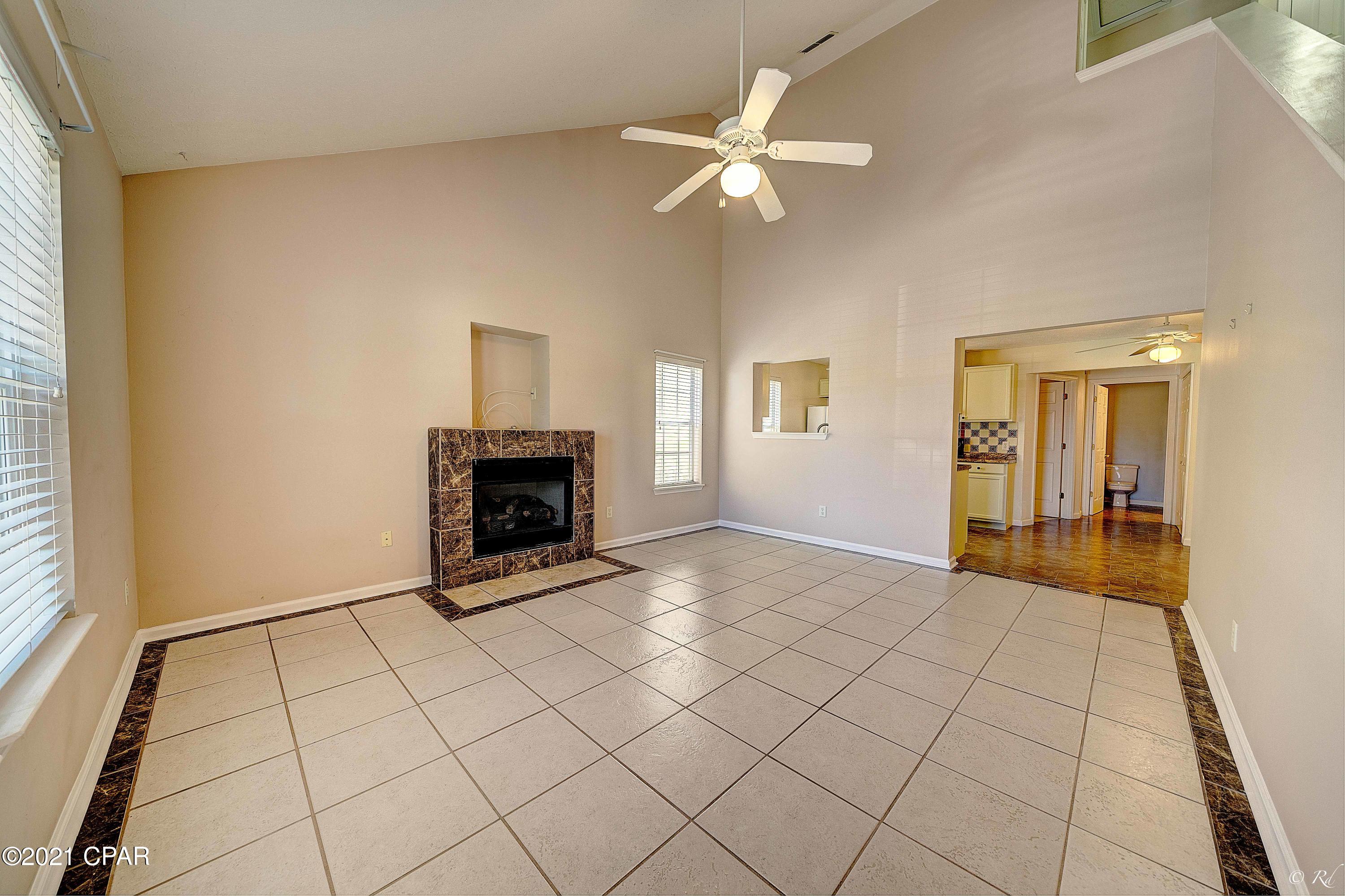 Gulf Coast Village U-1 - Residential