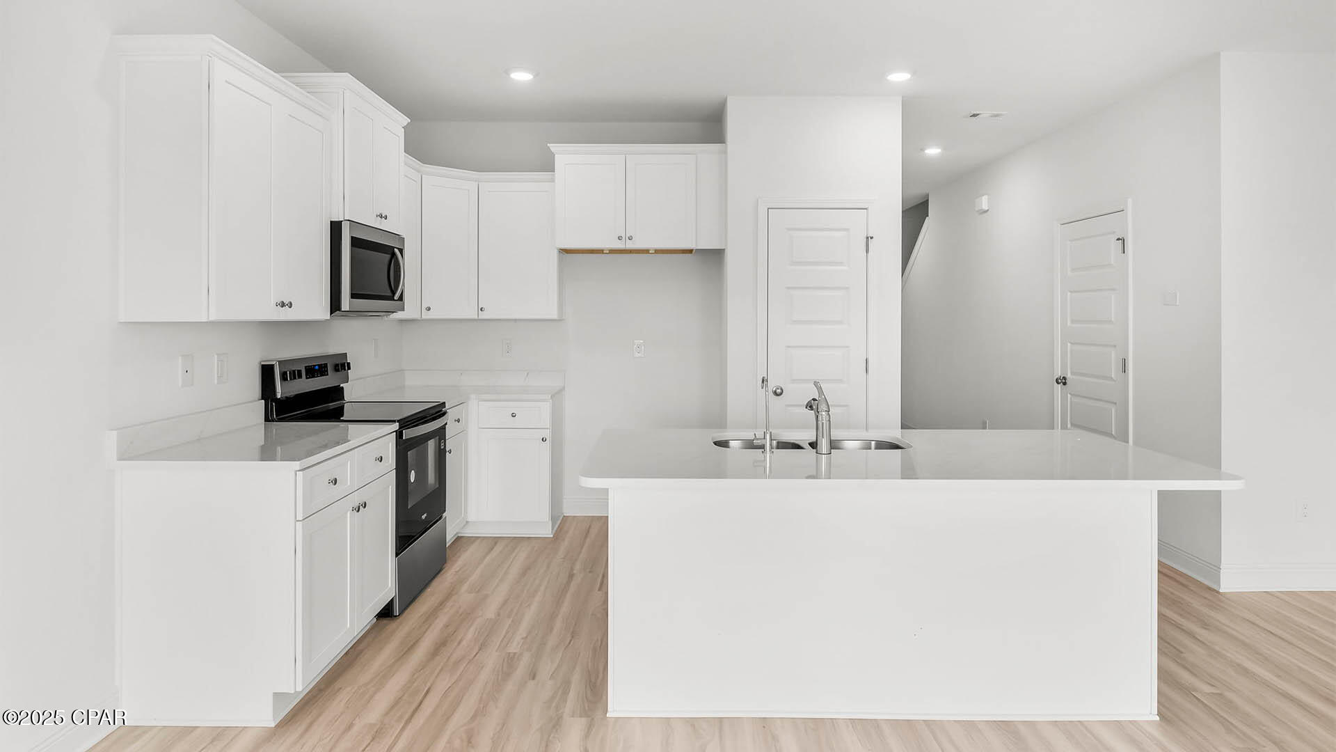 Salt Creek at MB Townhomes - Residential