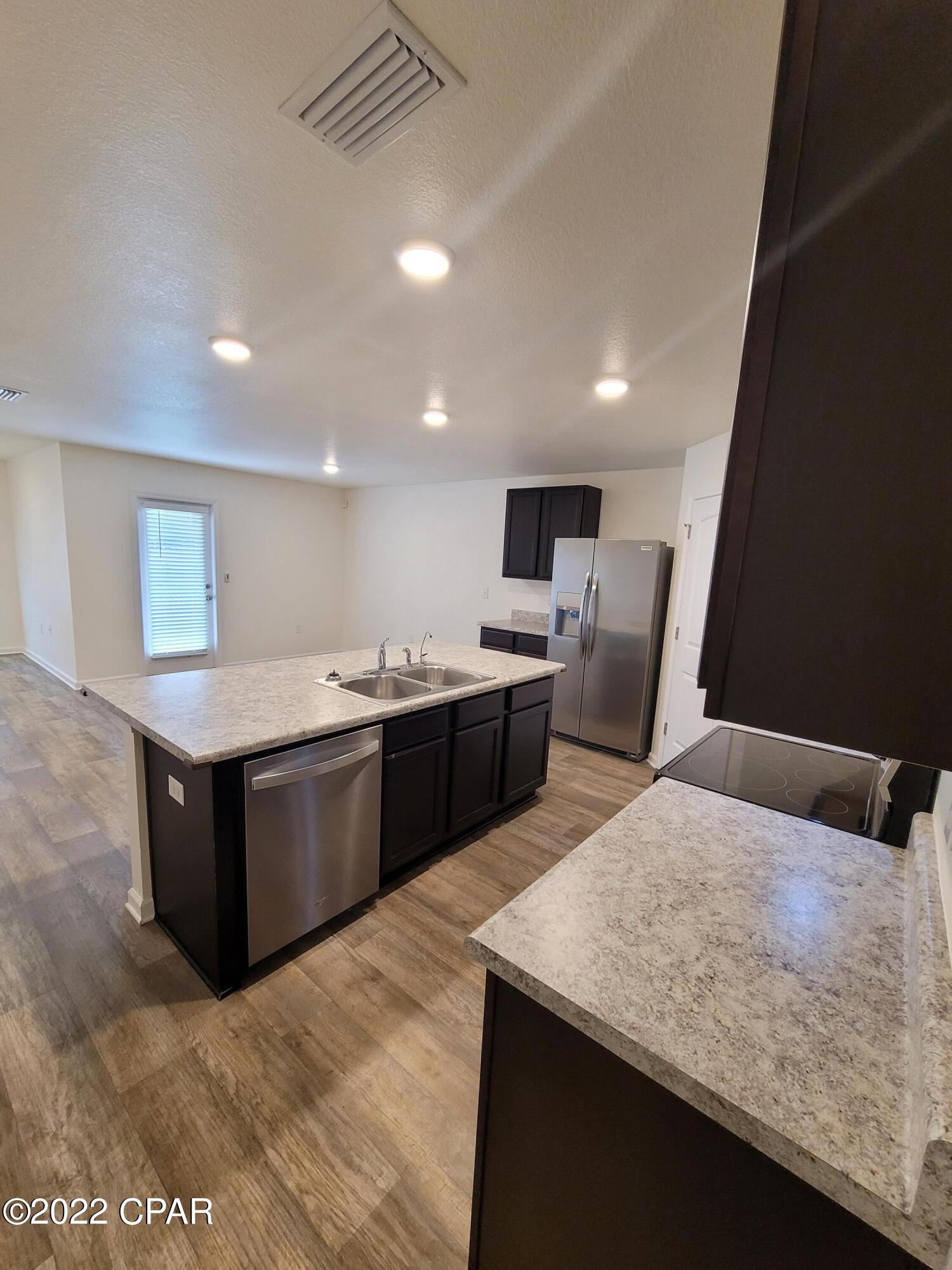 Bridge Harbor - Residential Lease