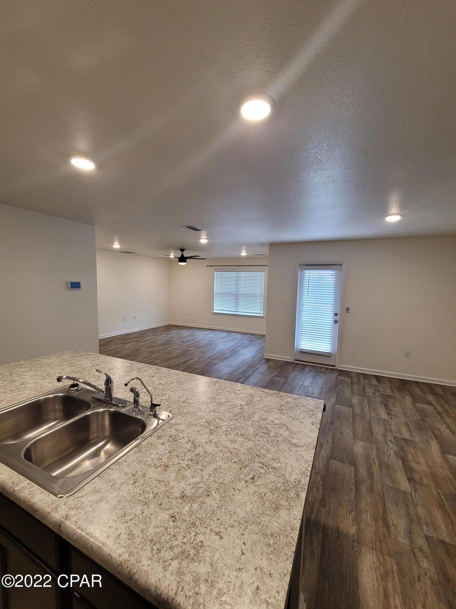 Bridge Harbor - Residential Lease