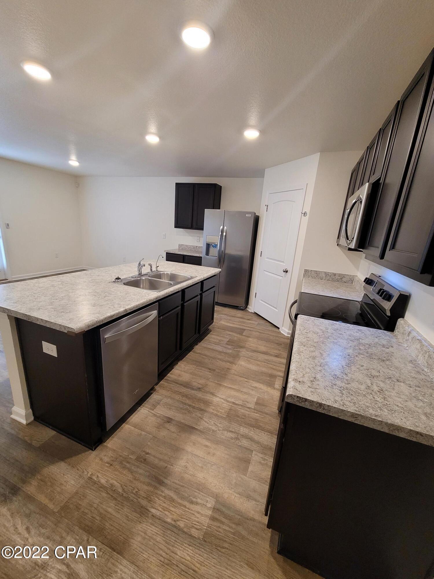 Bridge Harbor - Residential Lease