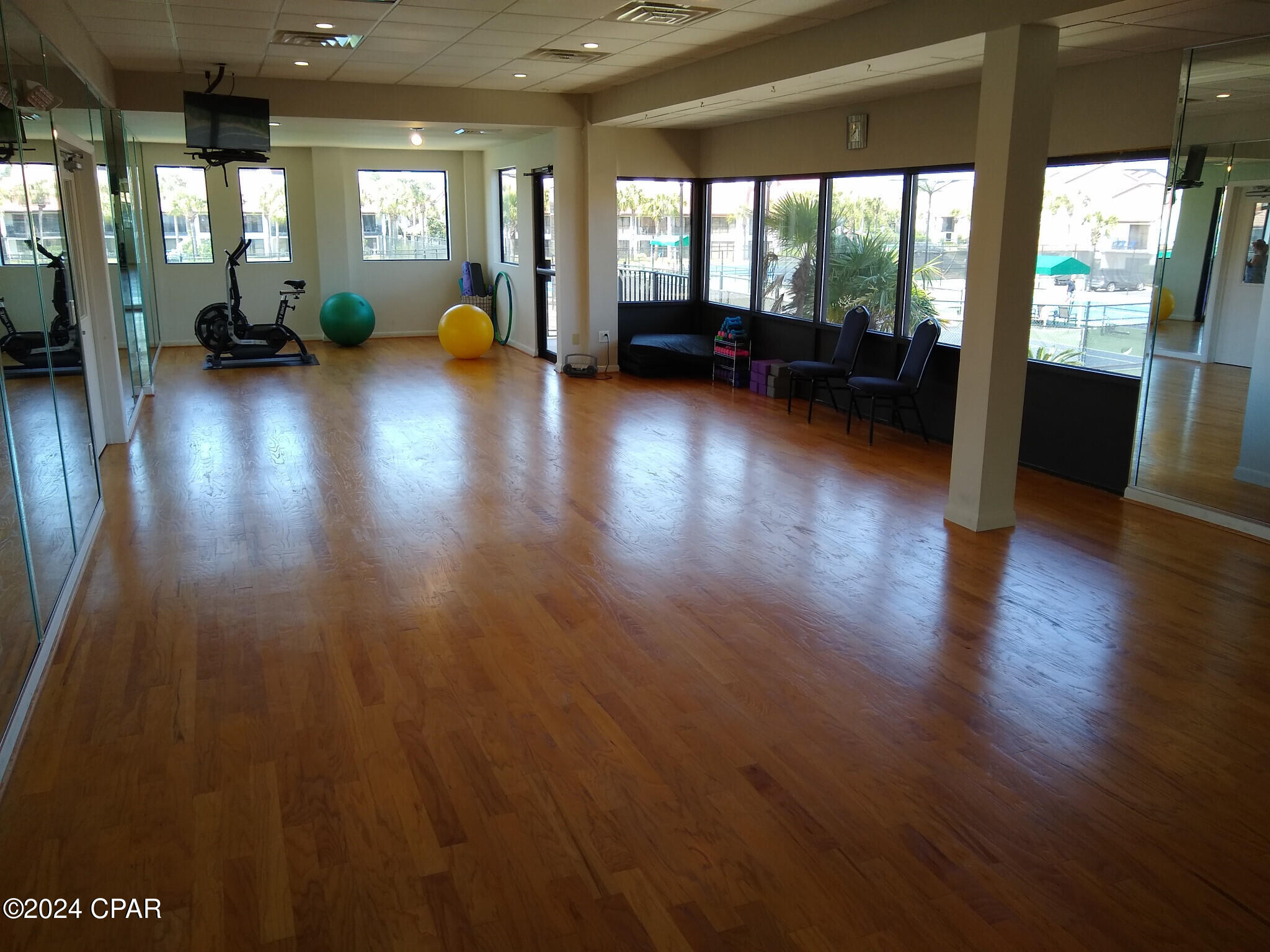 Edgewater Tower II - Residential