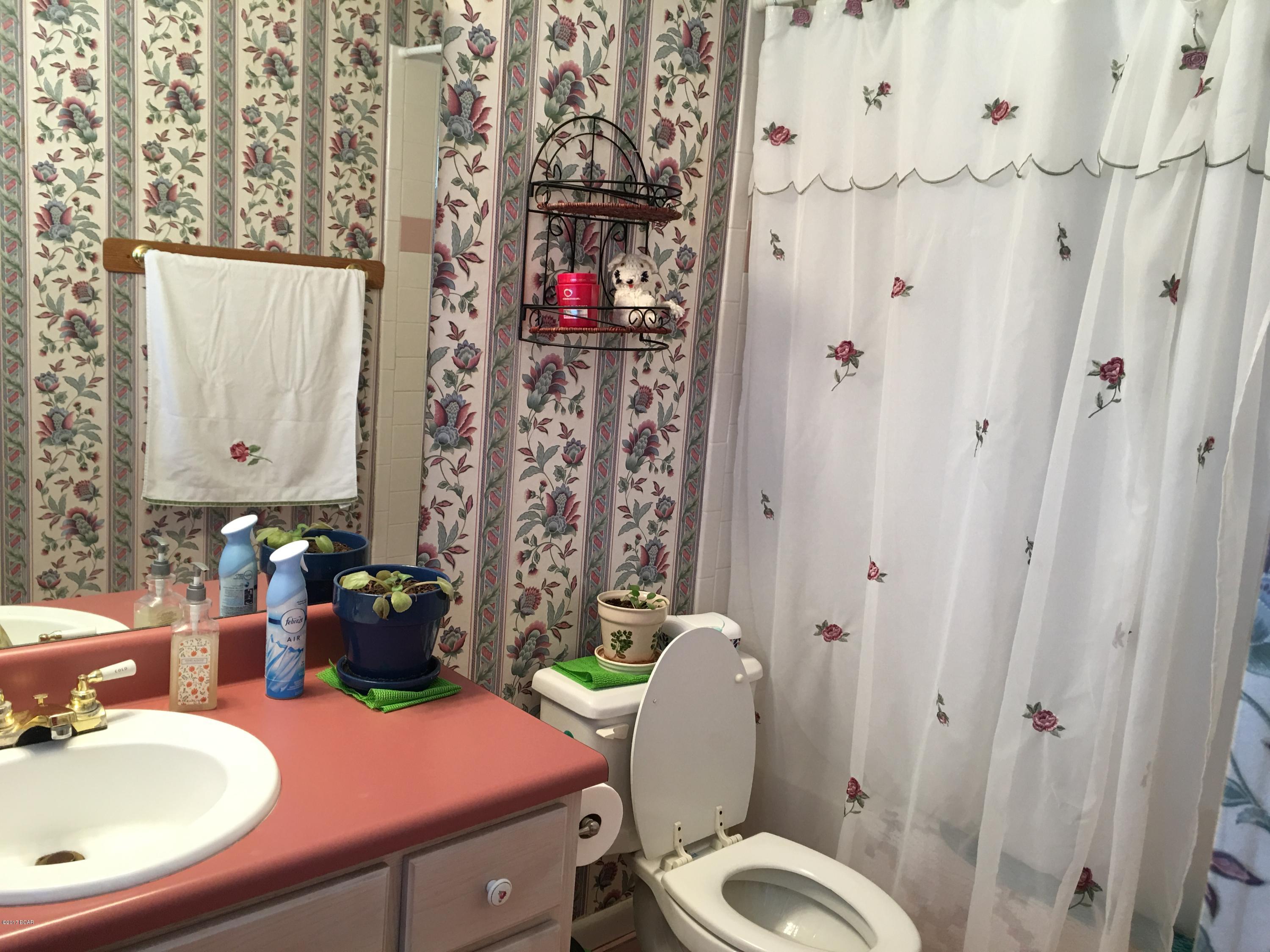 Sunny Hills Unit 1 - Residential