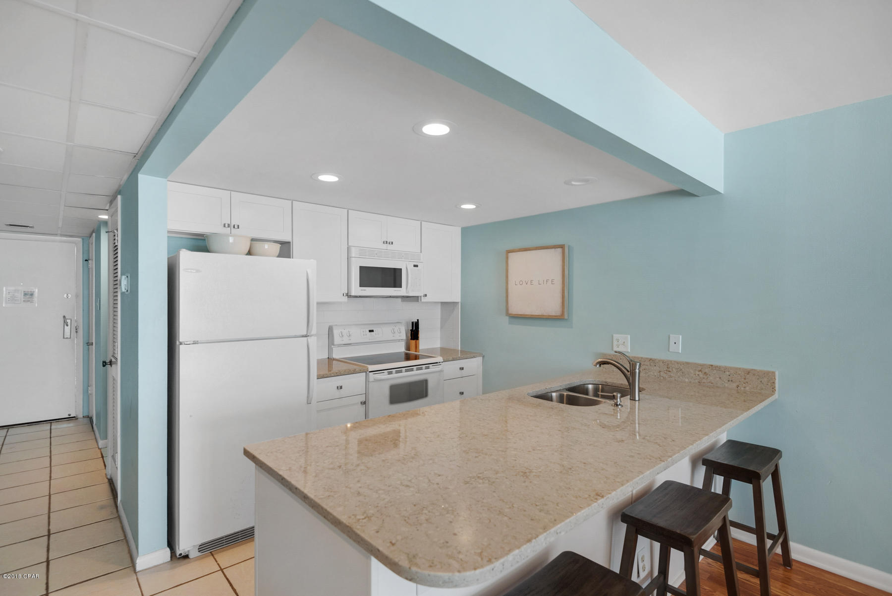 Leeward/Windward Condo - Residential