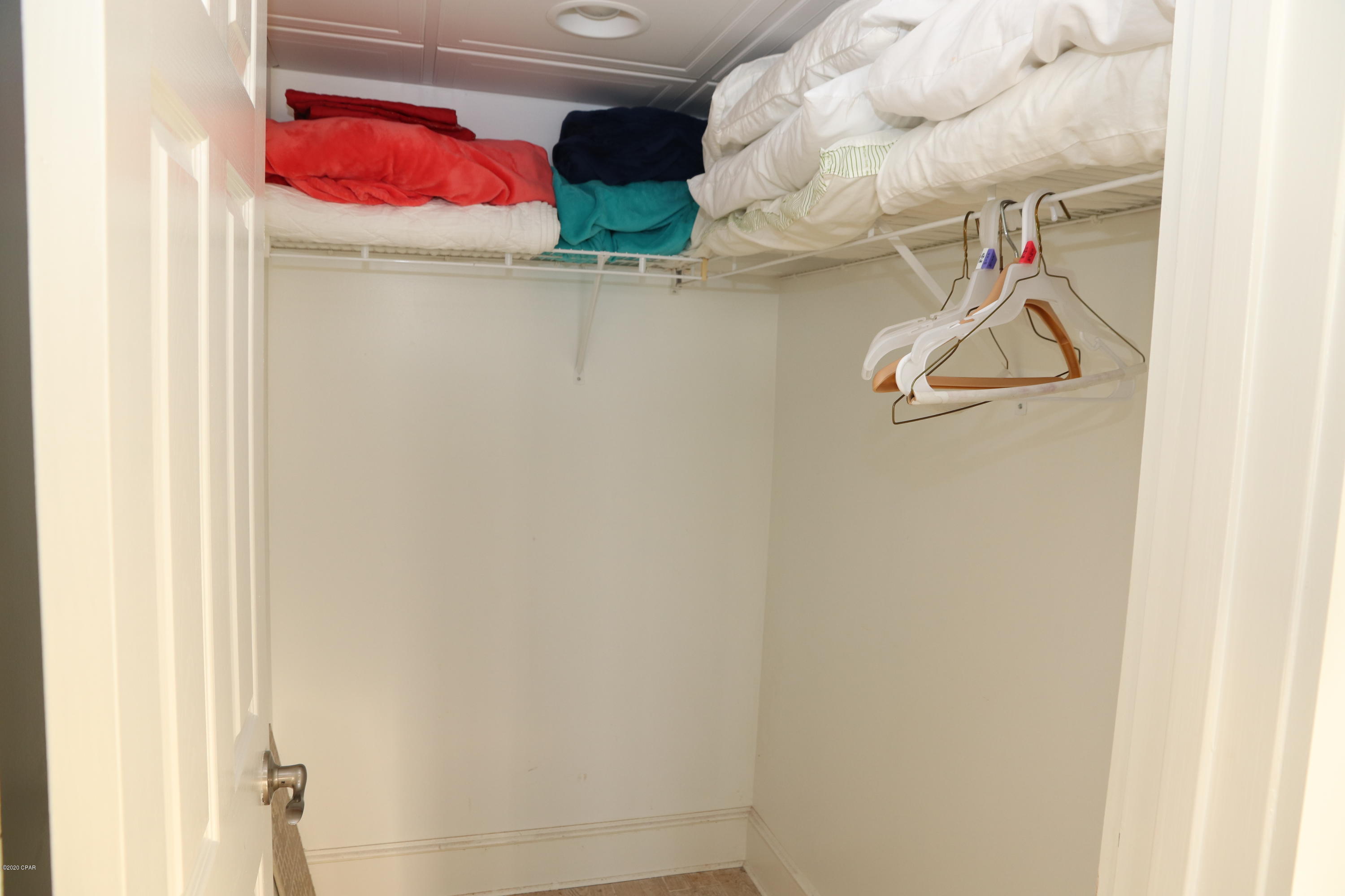 Long Beach Towers IV - Residential