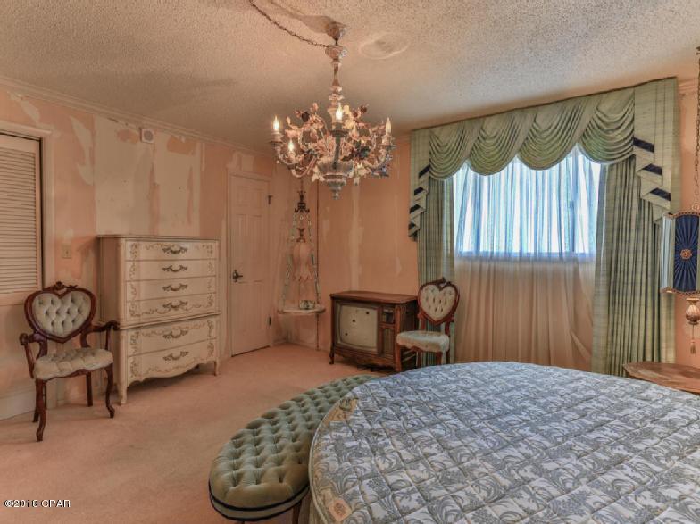 Regency Towers - Residential