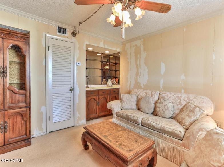 Regency Towers - Residential