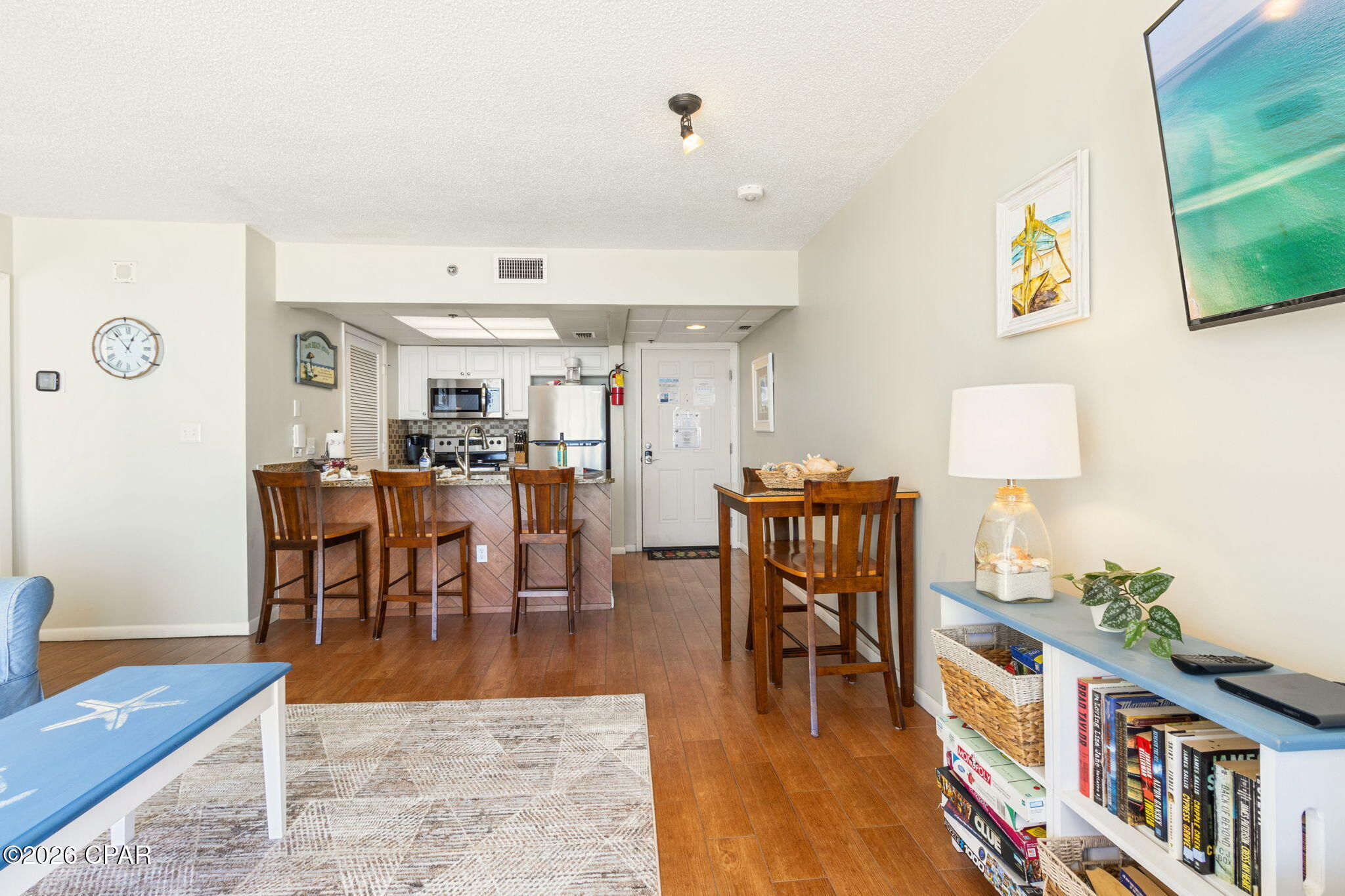 Long Beach Towers I - Residential