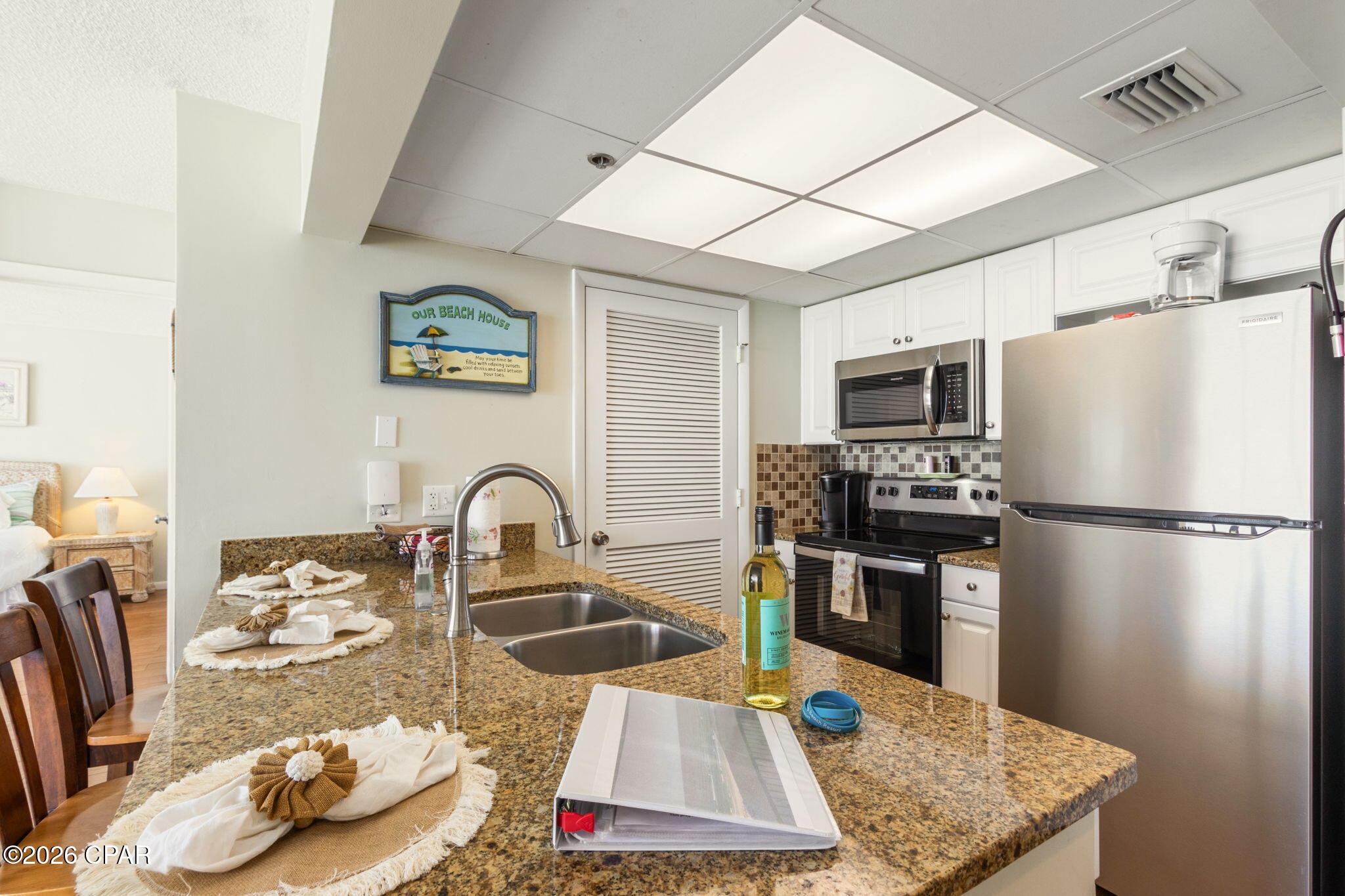 Long Beach Towers I - Residential