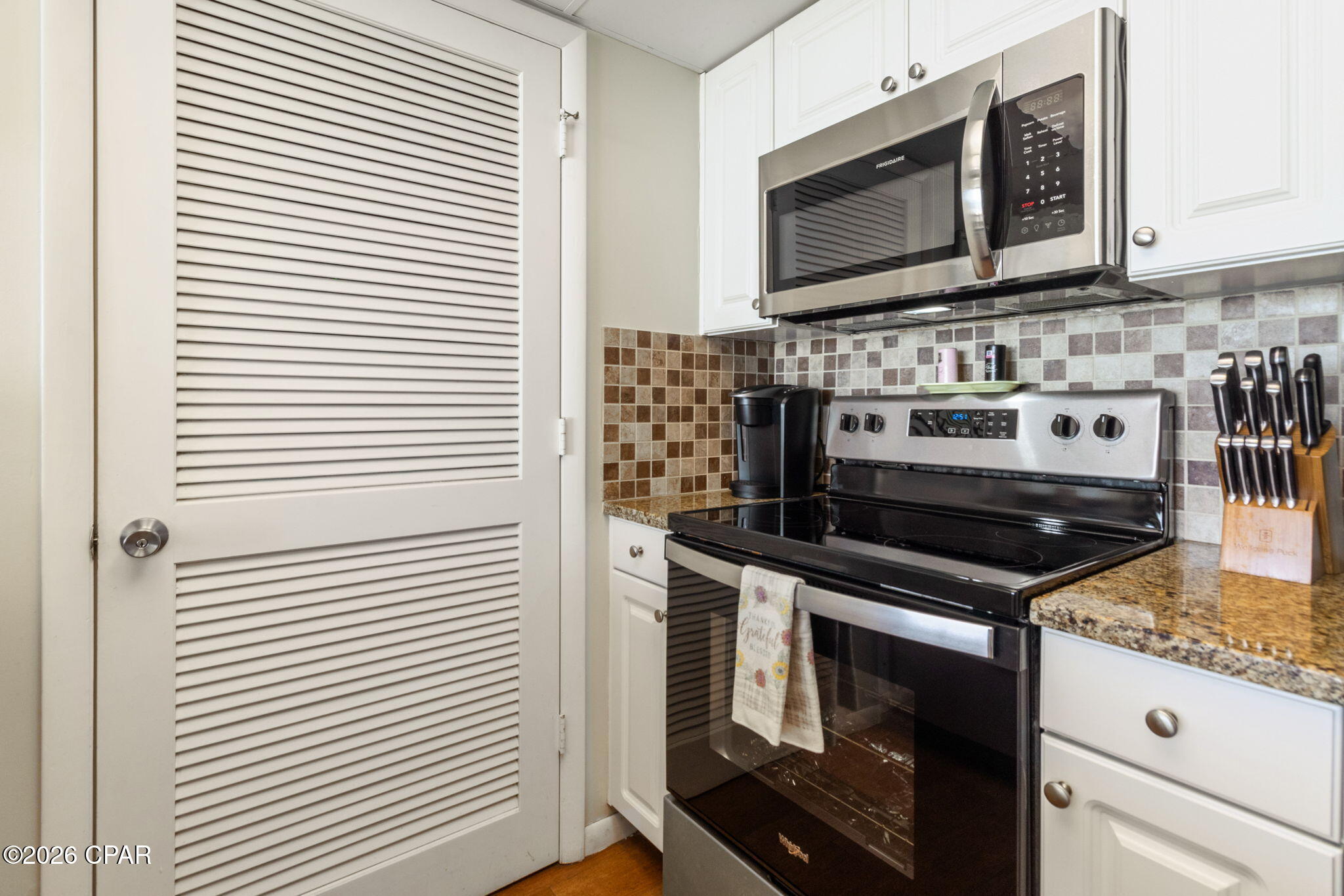 Long Beach Towers I - Residential