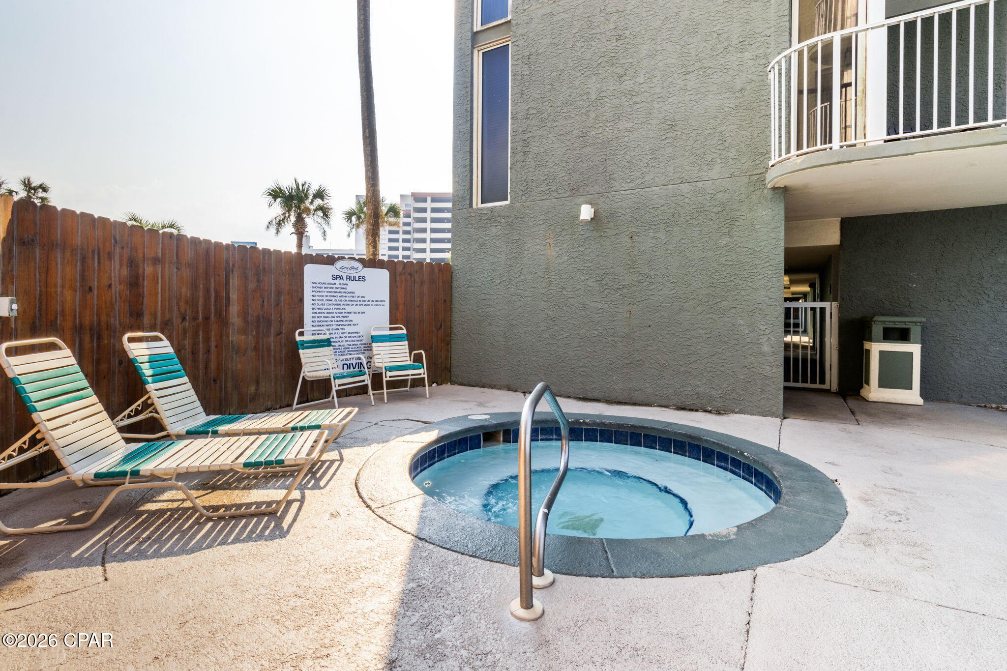 Long Beach Towers I - Residential