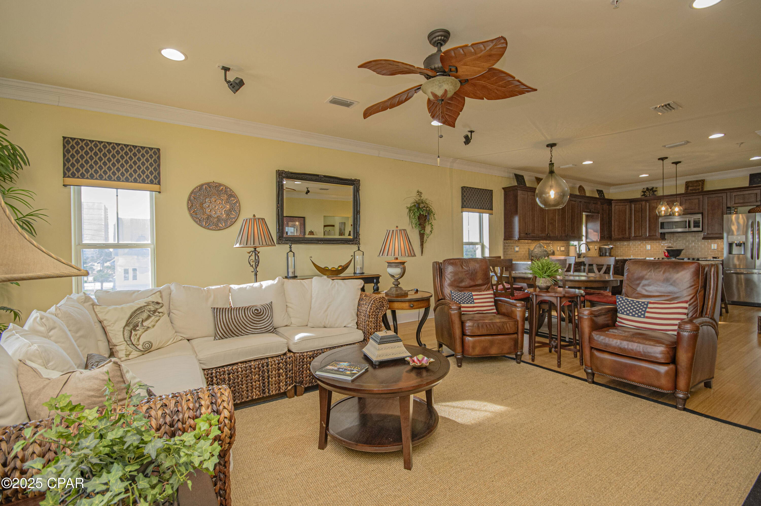 Bare Footin Condominium - Residential