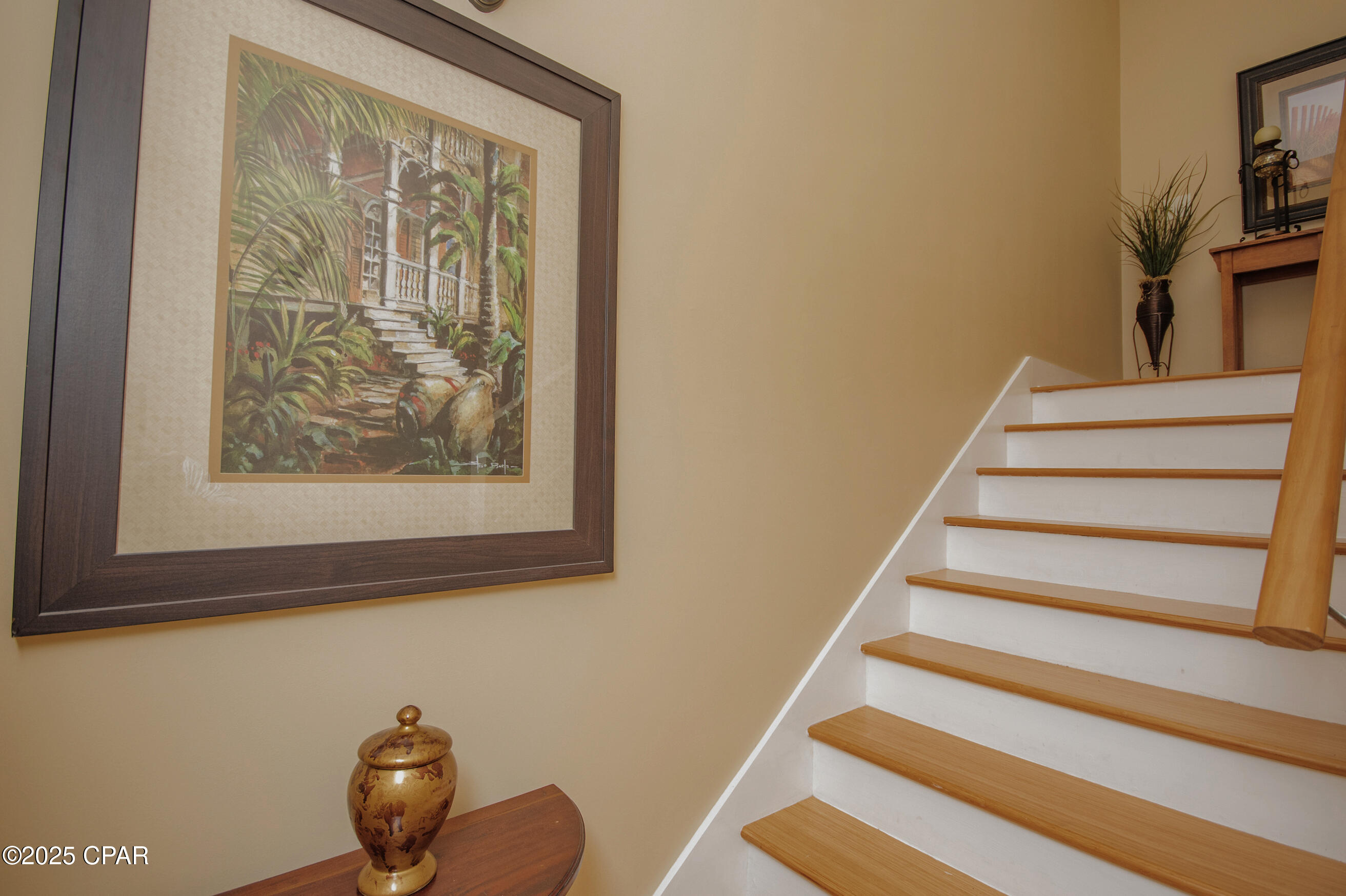 Bare Footin Condominium - Residential