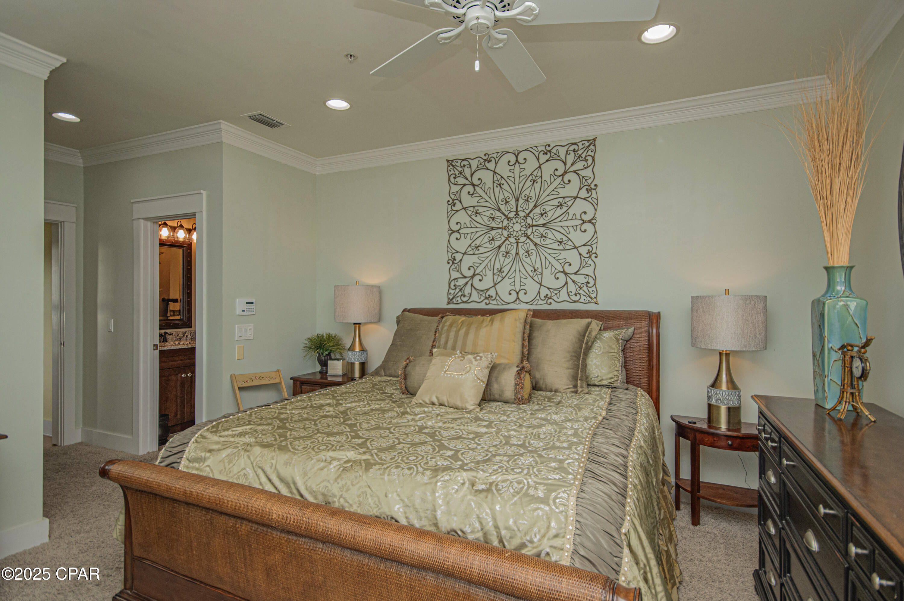 Bare Footin Condominium - Residential