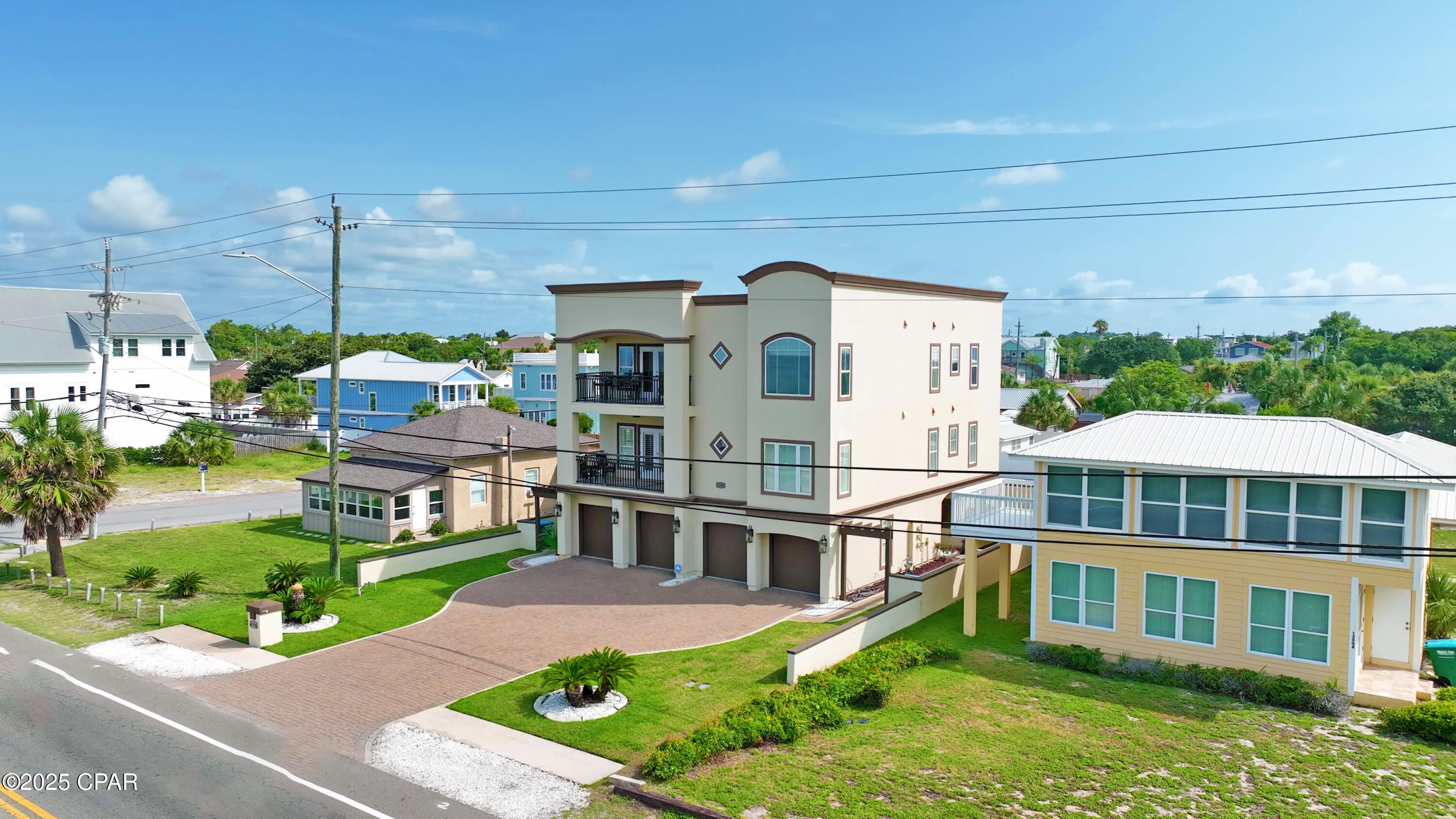 Bare Footin Condominium - Residential