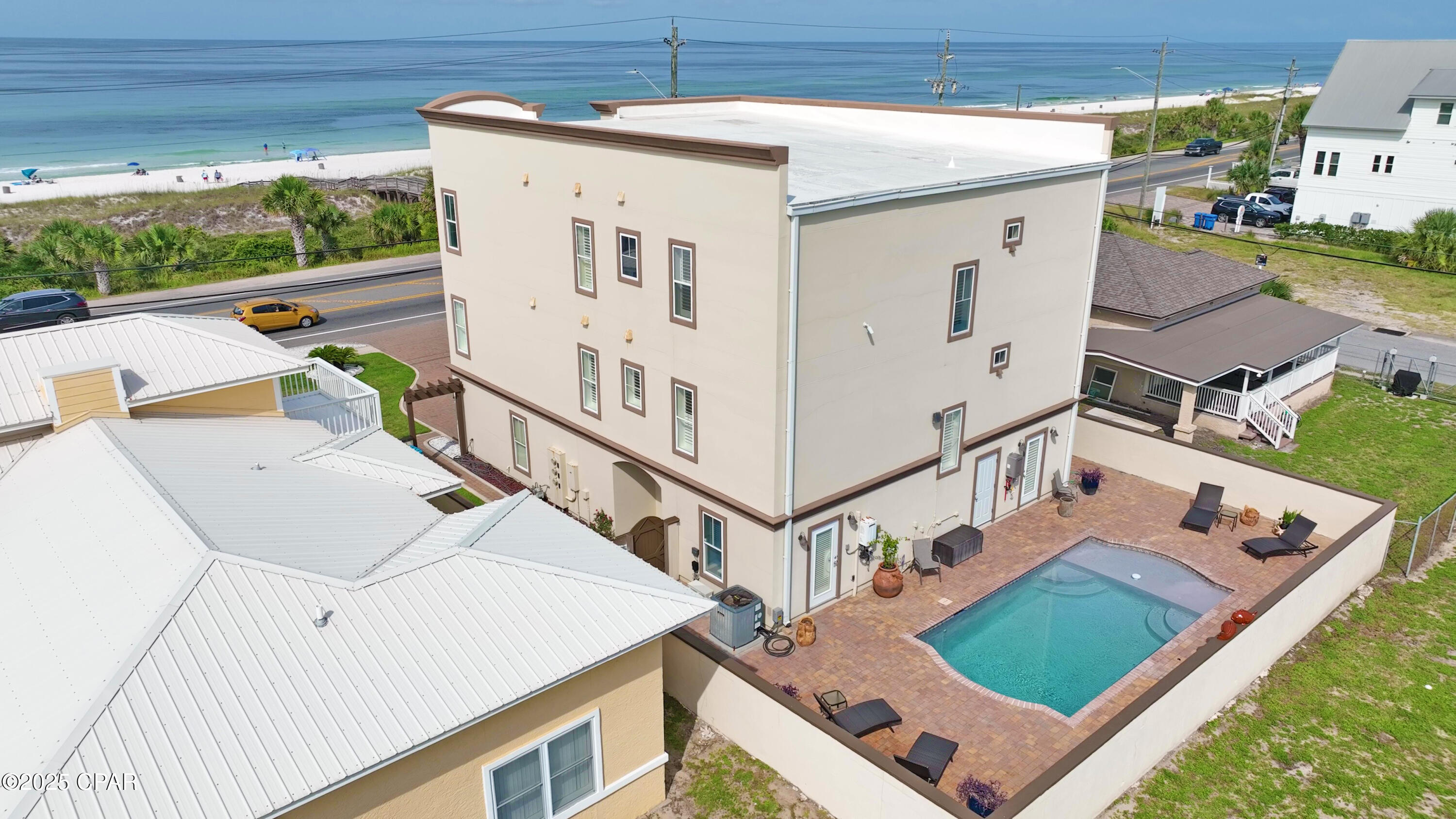 Bare Footin Condominium - Residential