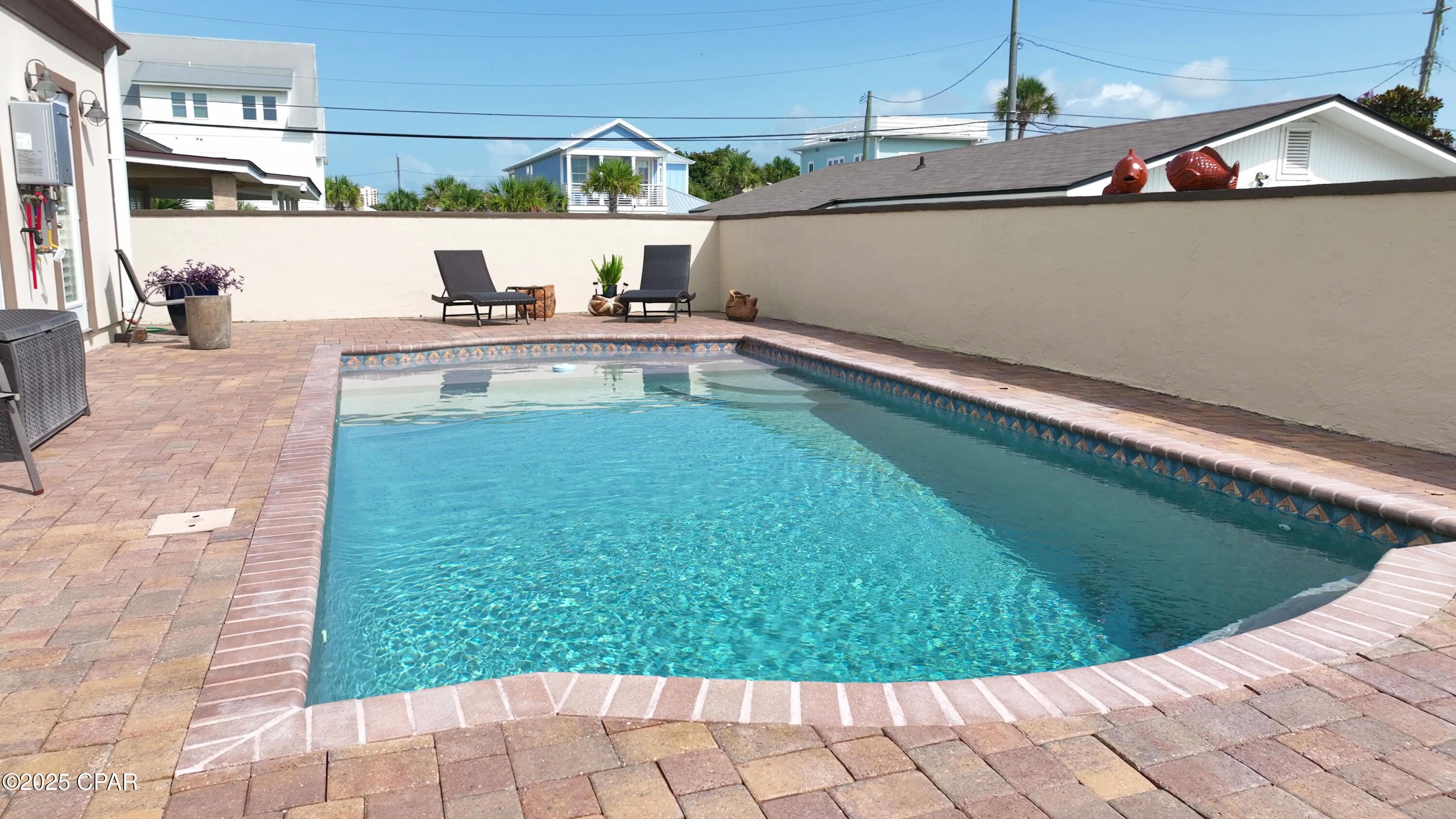 Bare Footin Condominium - Residential