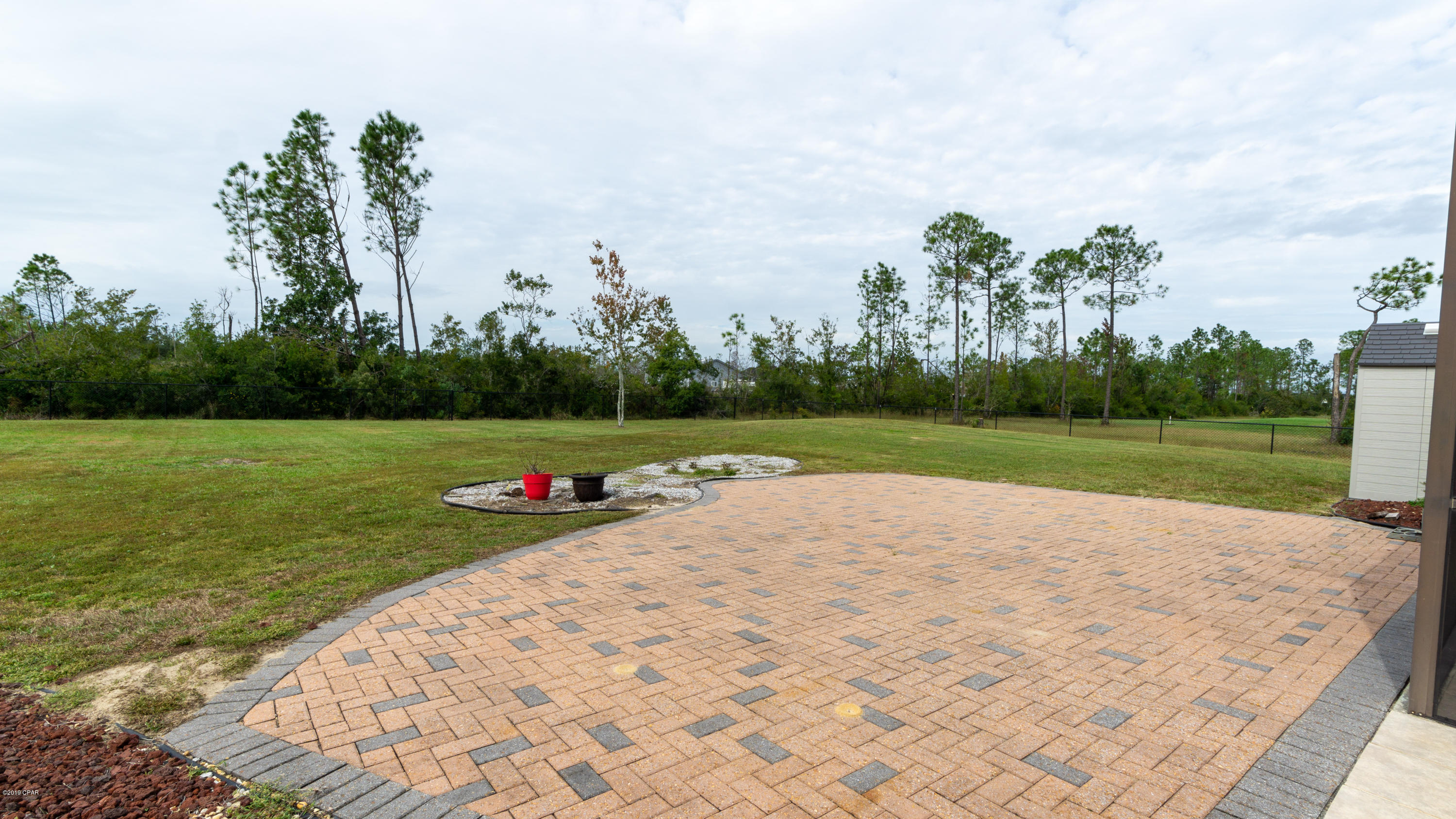 Kirkland Manor - Residential