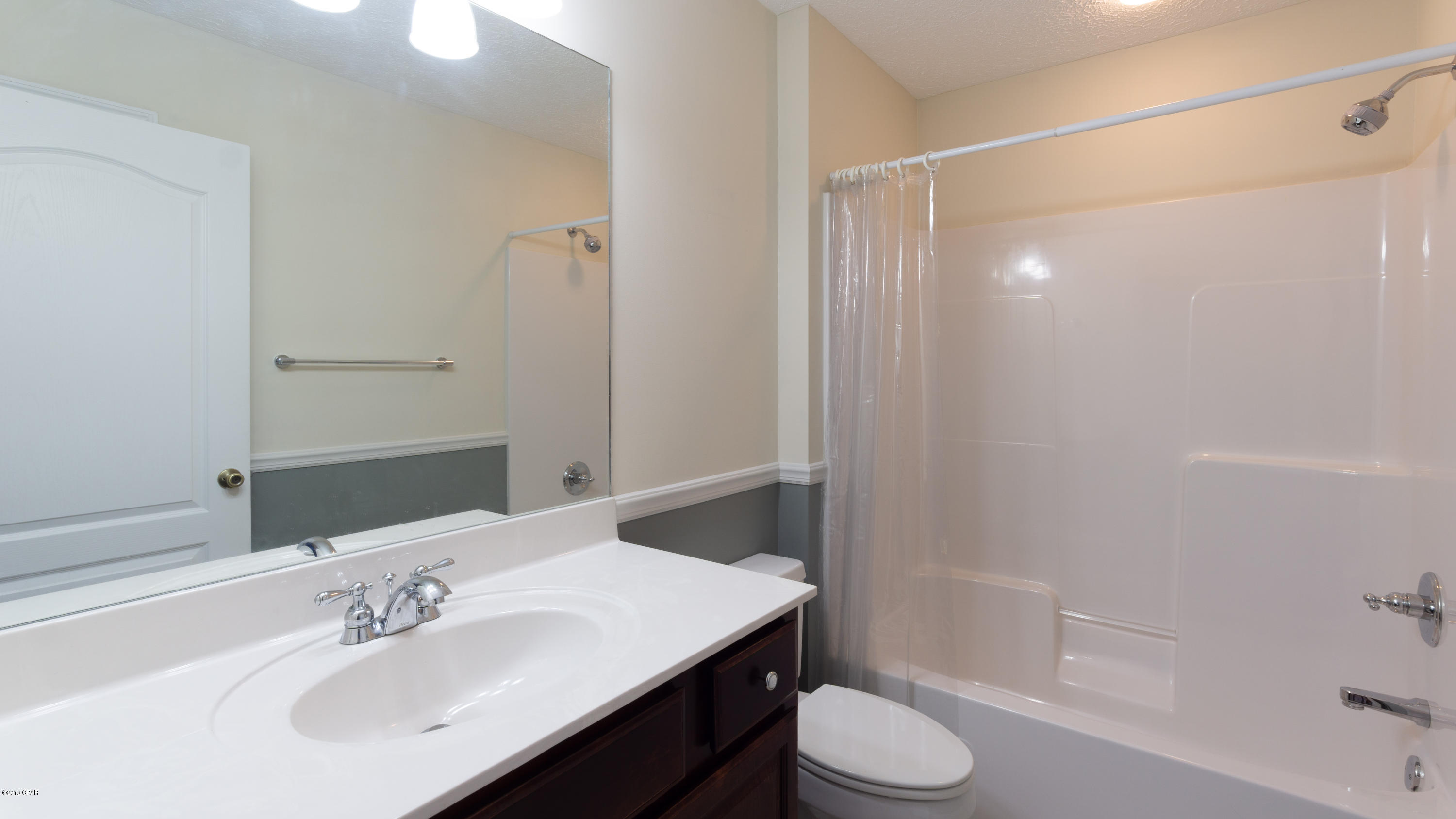 Kirkland Manor - Residential