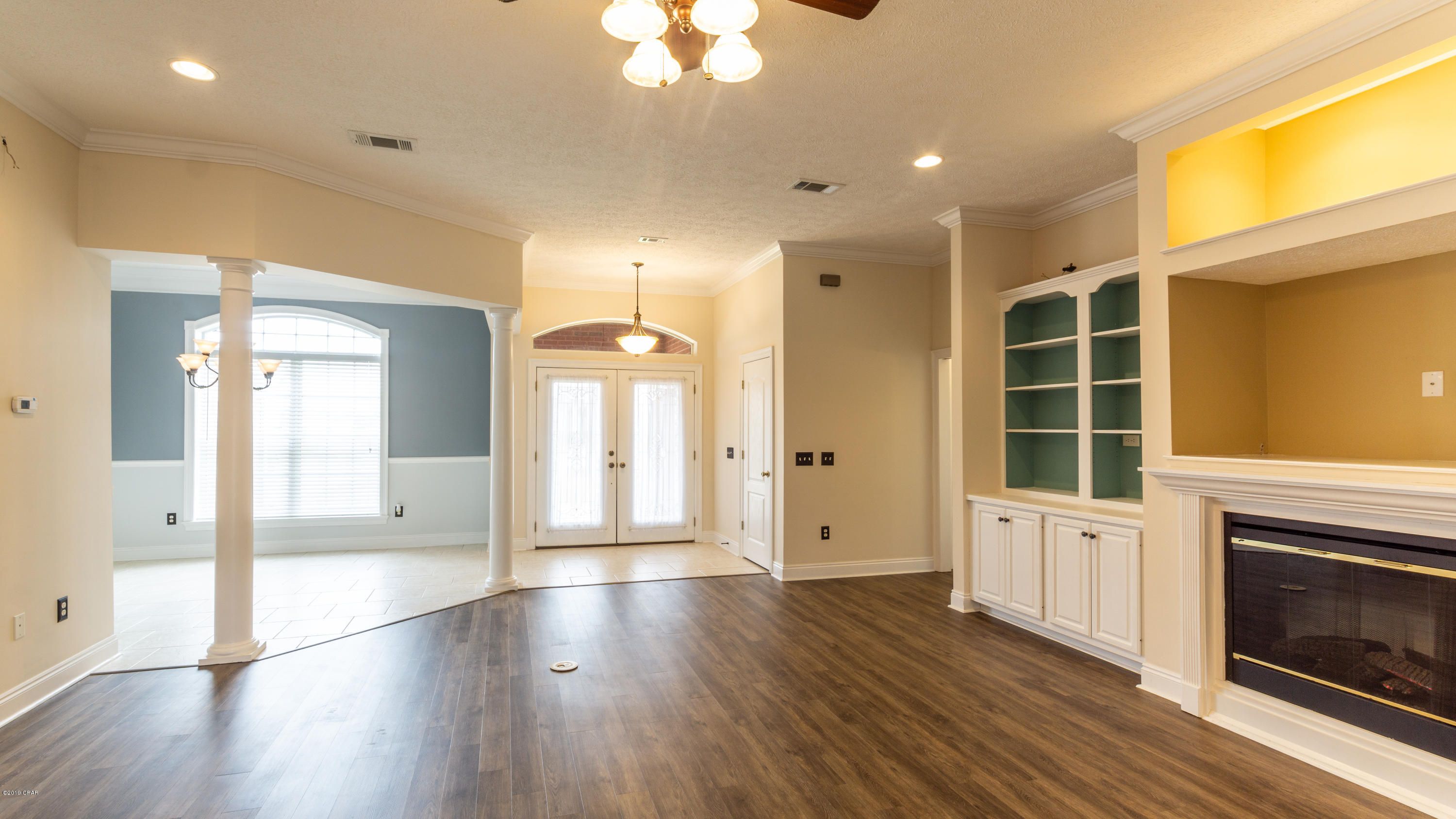 Kirkland Manor - Residential