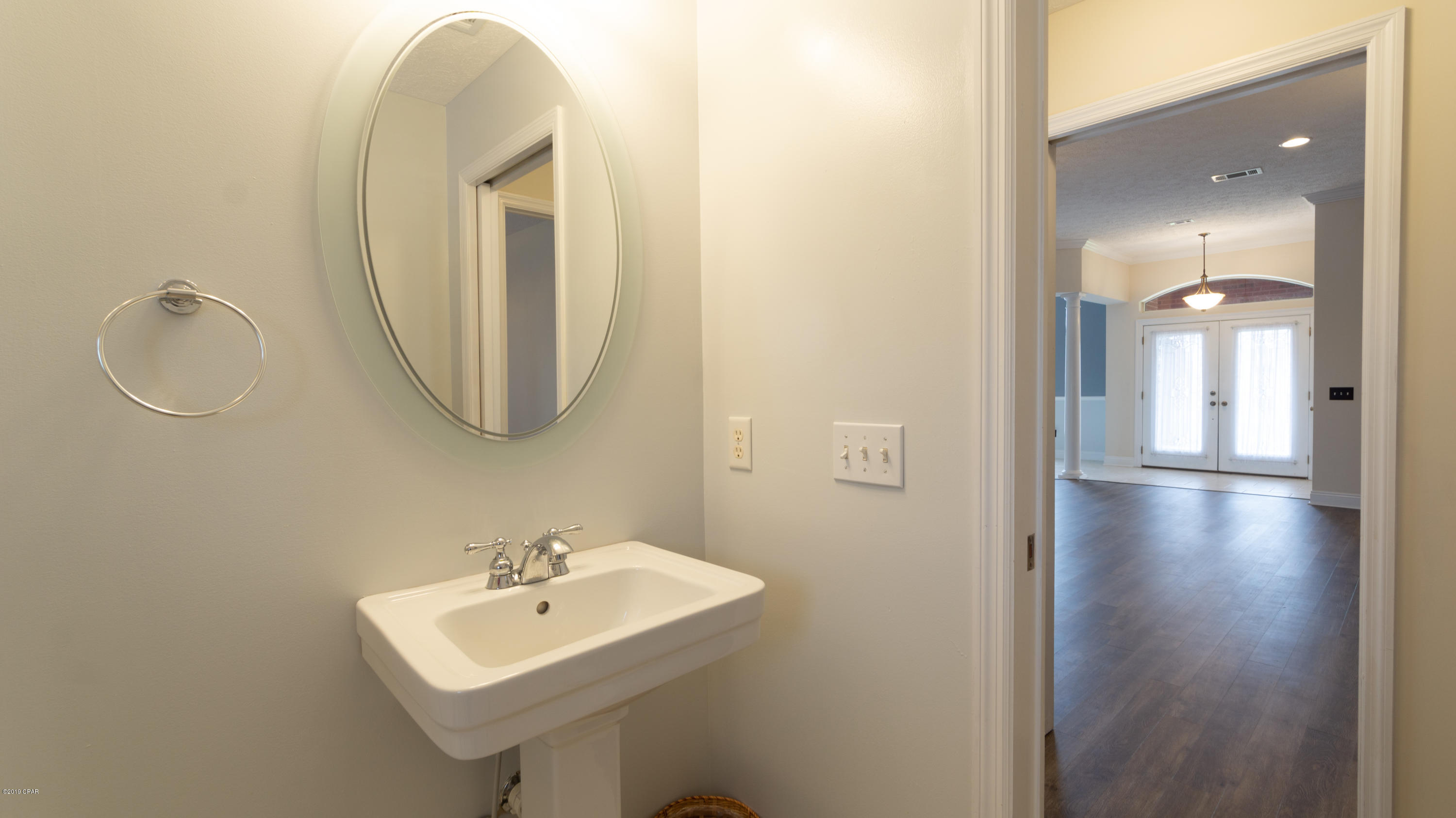 Kirkland Manor - Residential