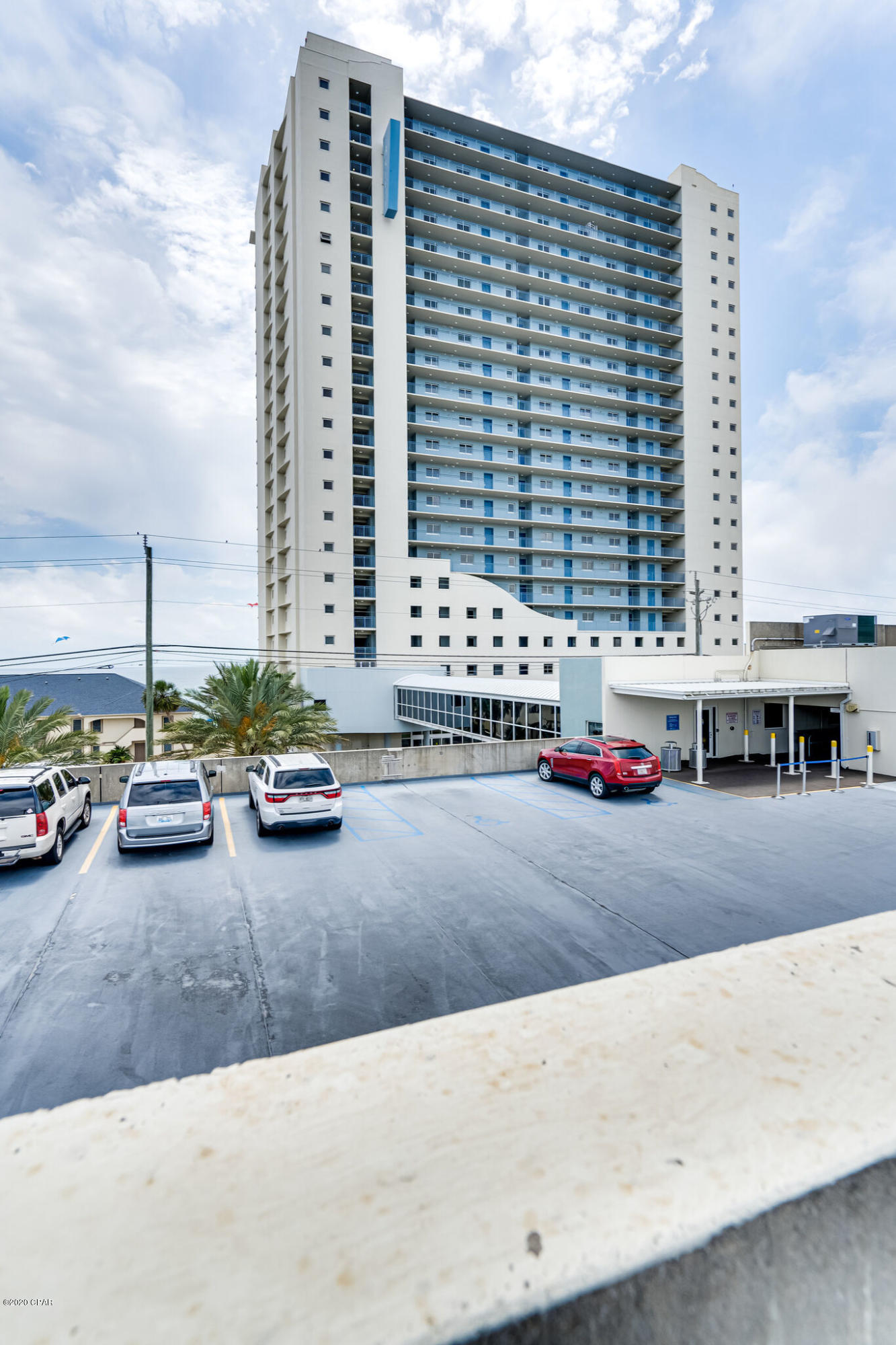 Sterling Breeze - Residential