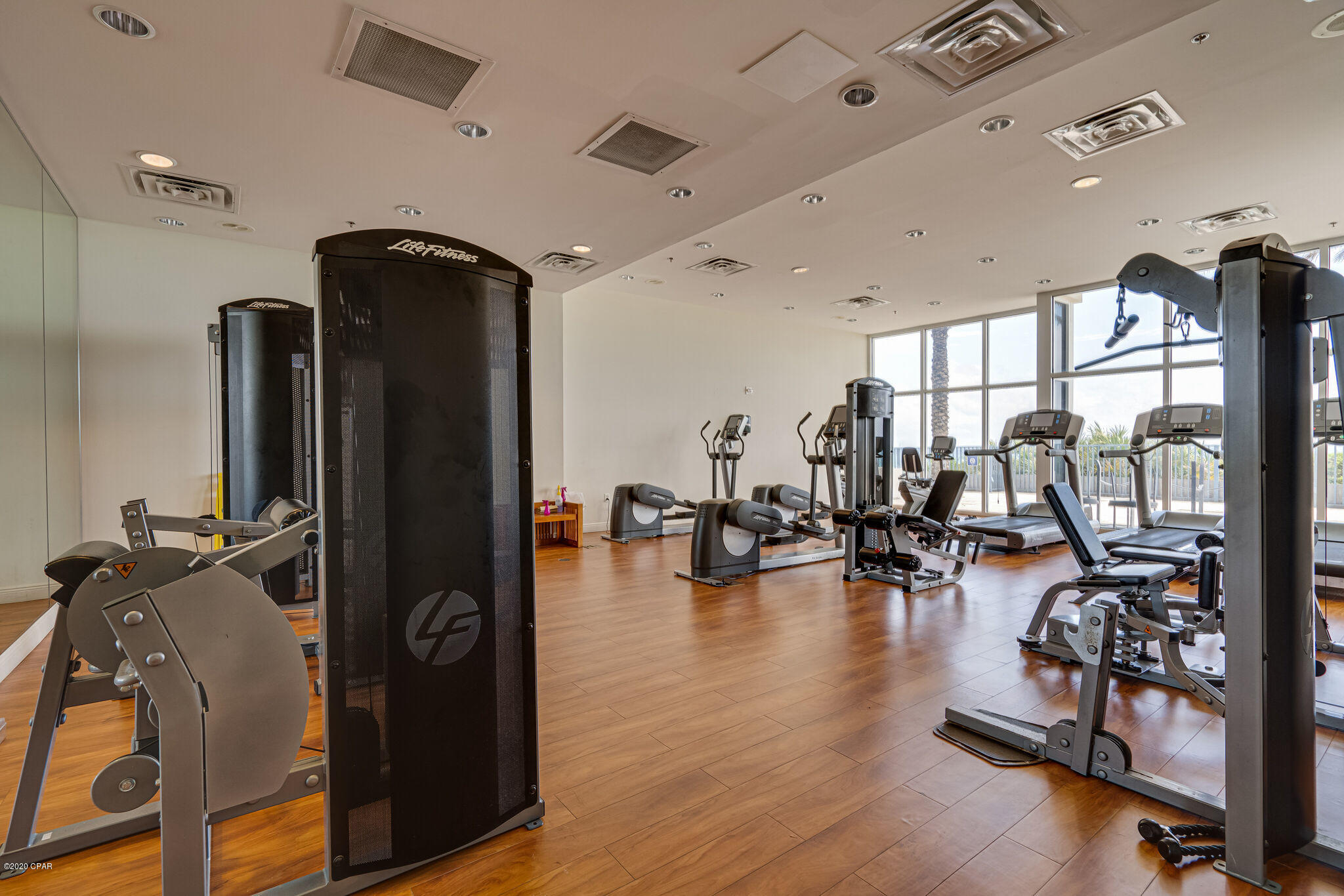 Sterling Breeze - Residential