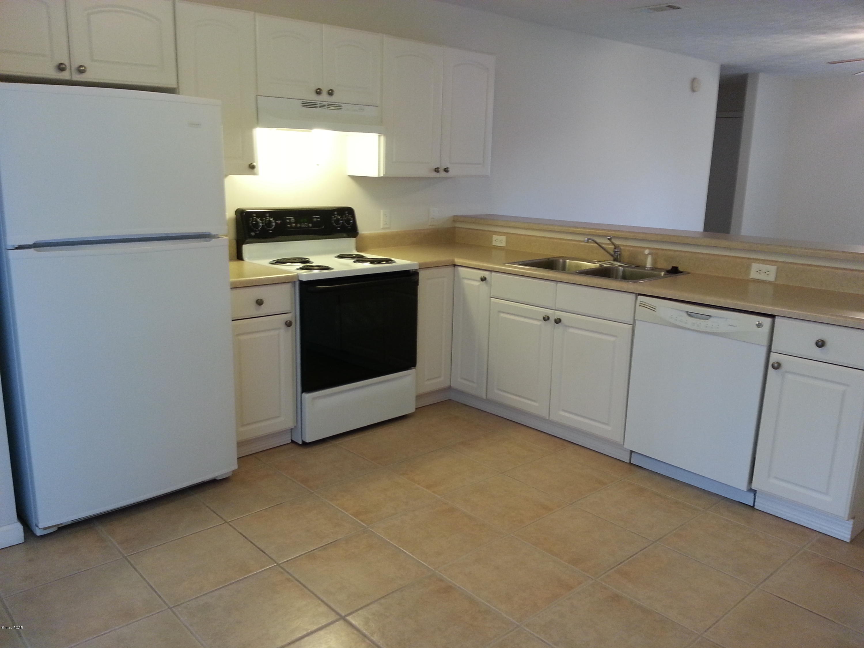 Hearns Add-Bahama Bch - Residential Lease