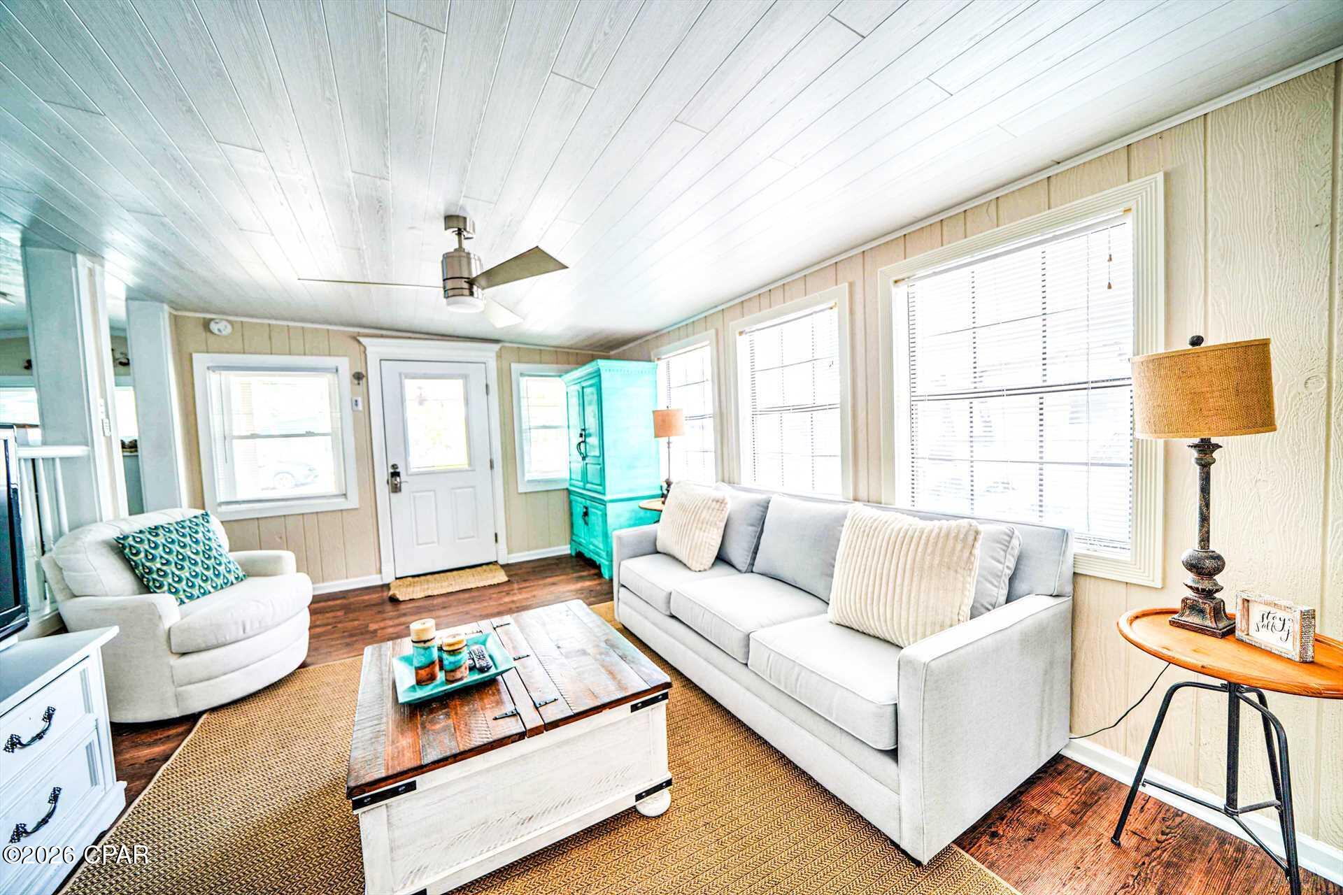 Venture Out Travel Trail - Residential