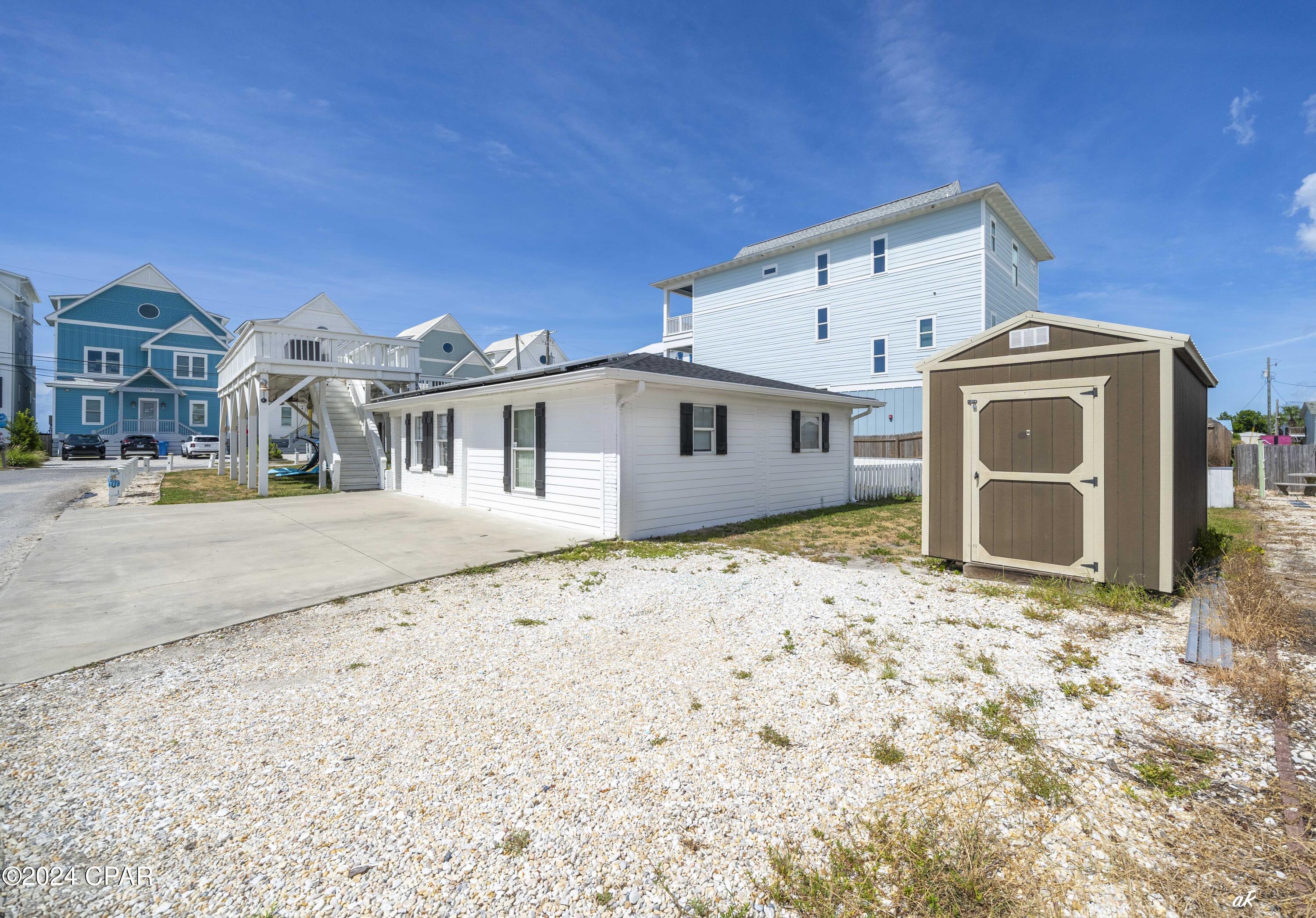 Bel Air - Residential