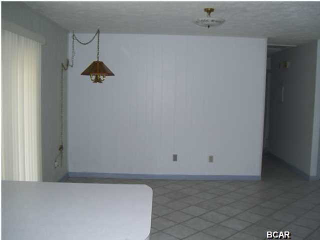 King Estates Unit 2 - Residential Lease