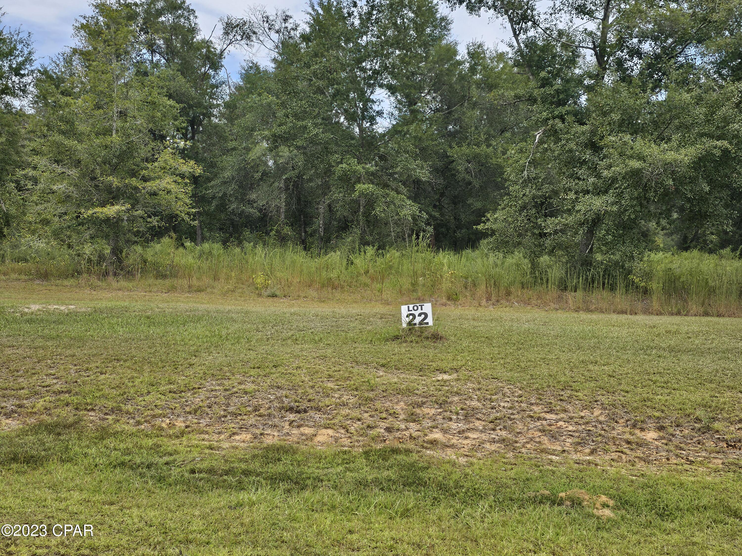 Kiersten Heights - Land