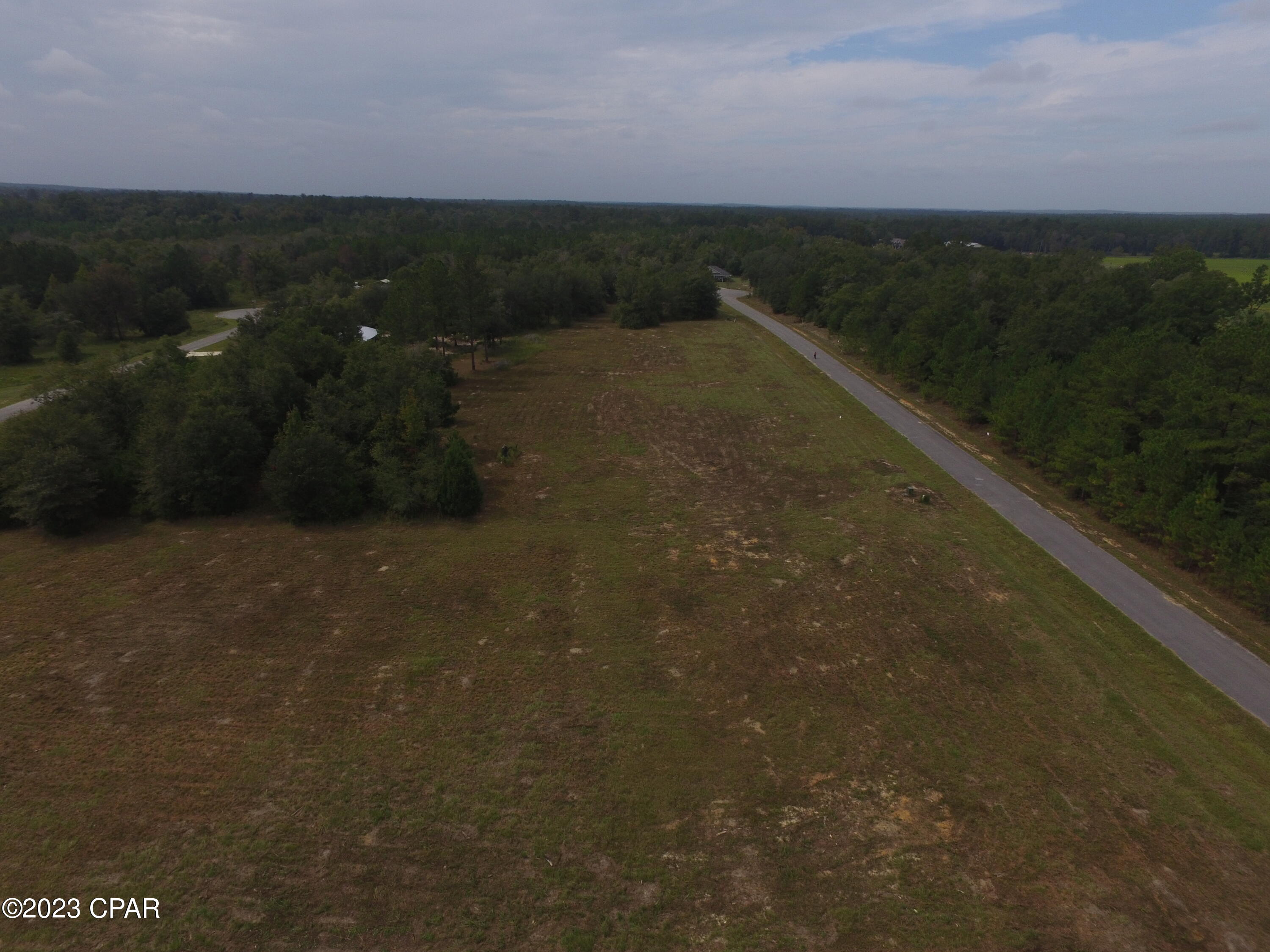 Kiersten Heights - Land