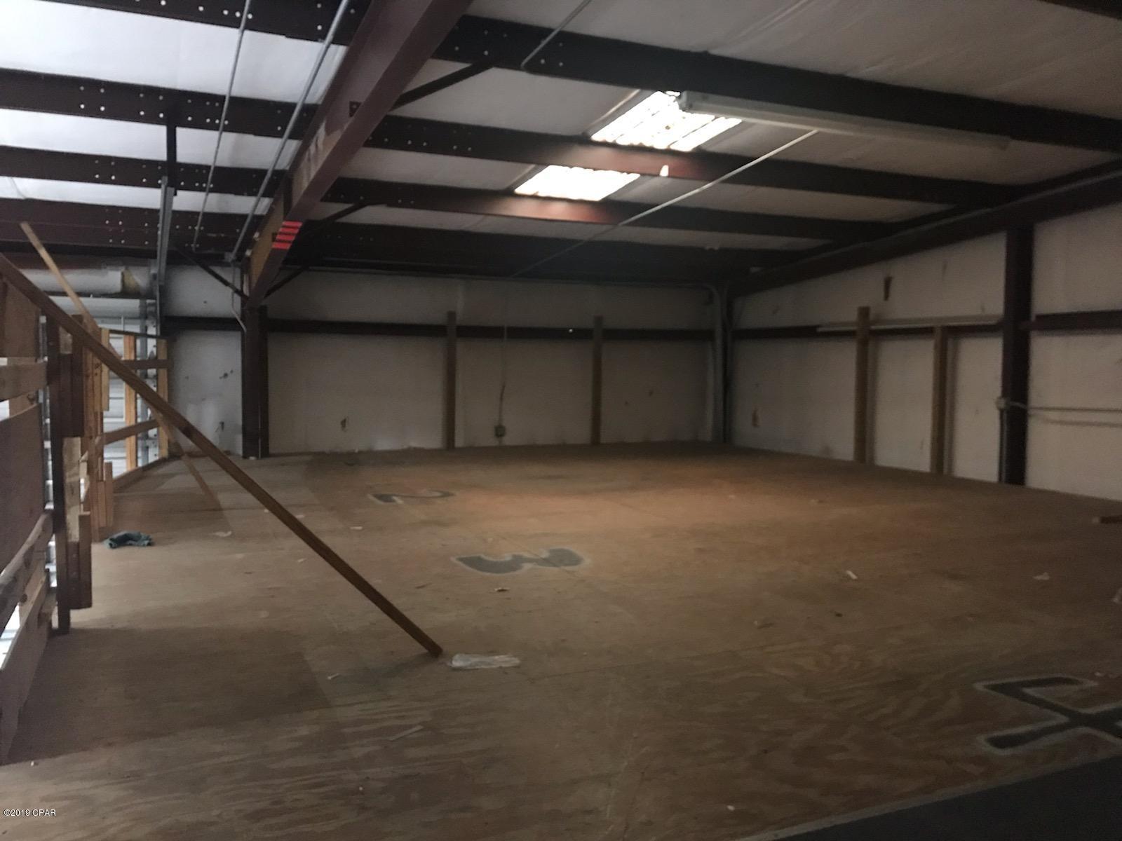 Holley Circle Commercial Park - Commercial Lease